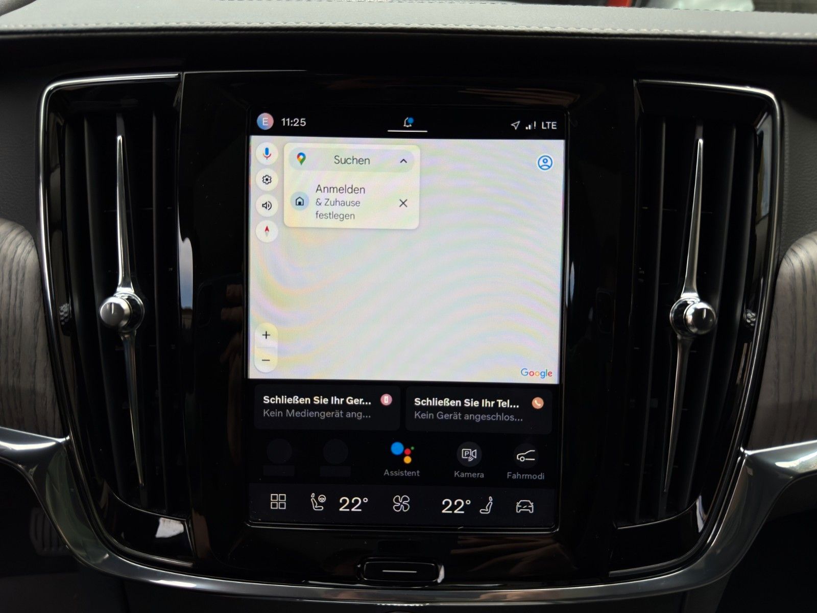 Fahrzeugabbildung Volvo V90 Cross Country Ultimate AWD*CarPlay*AHK*