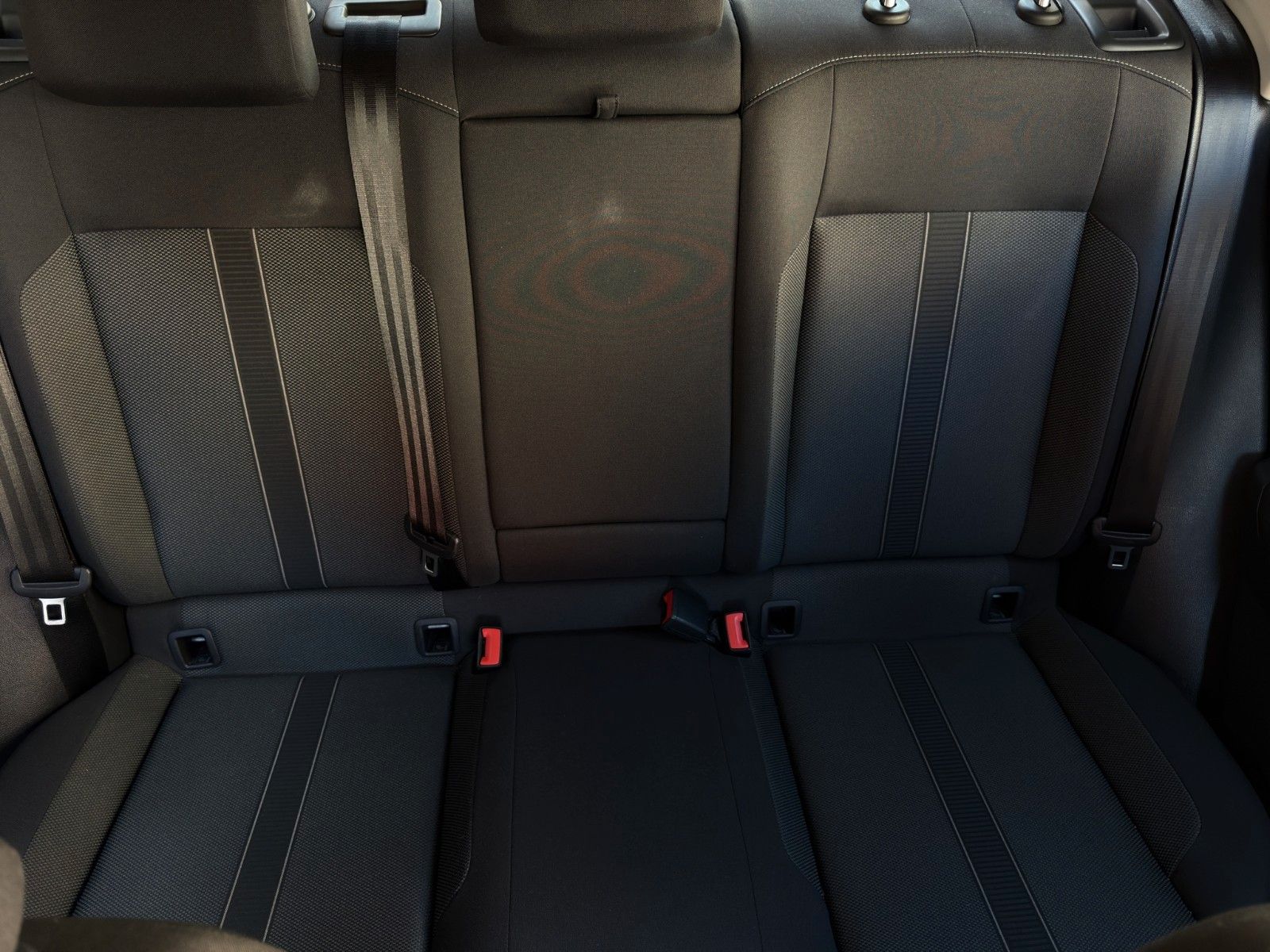 Fahrzeugabbildung Volkswagen T-Roc Life 1.0 TSI *2.Hand*CarPlay*