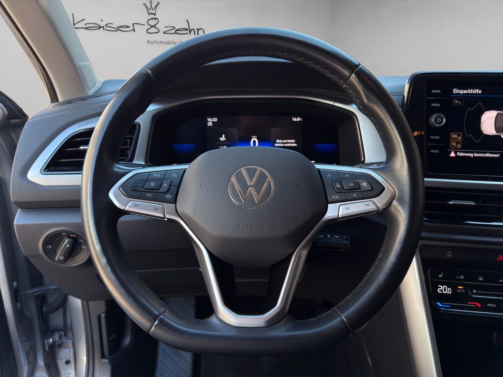 Fahrzeugabbildung Volkswagen T-Roc Life 1.0 TSI *2.Hand*CarPlay*
