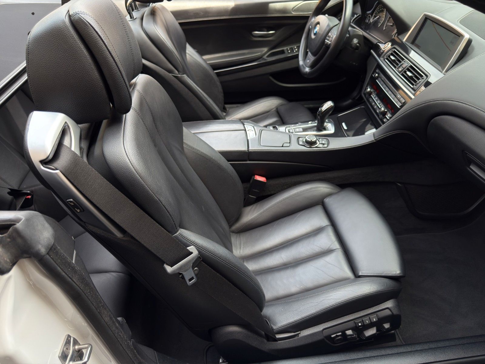 Fahrzeugabbildung BMW 650i Cabriolet *2.Hand*