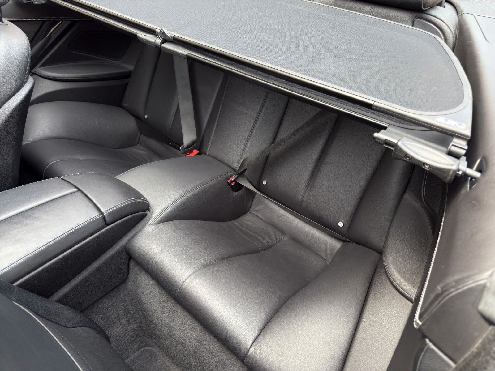 Fahrzeugabbildung BMW 650i Cabriolet *2.Hand*