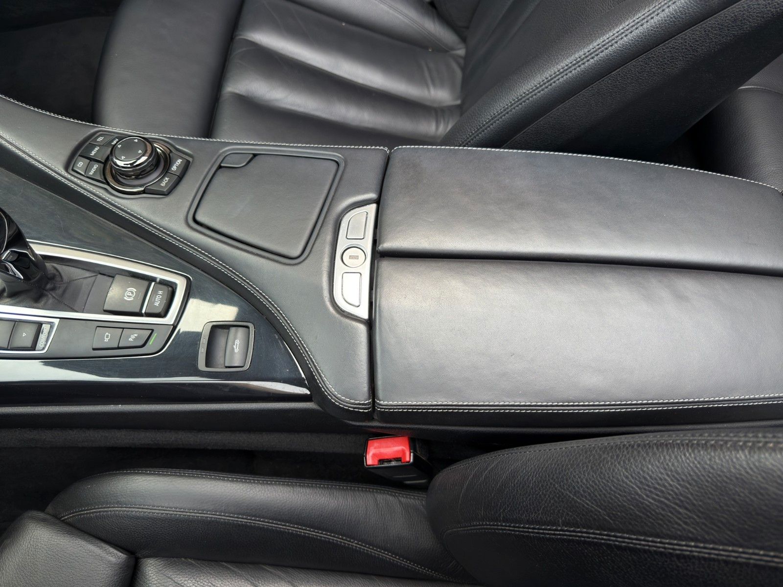 Fahrzeugabbildung BMW 650i Cabriolet *2.Hand*