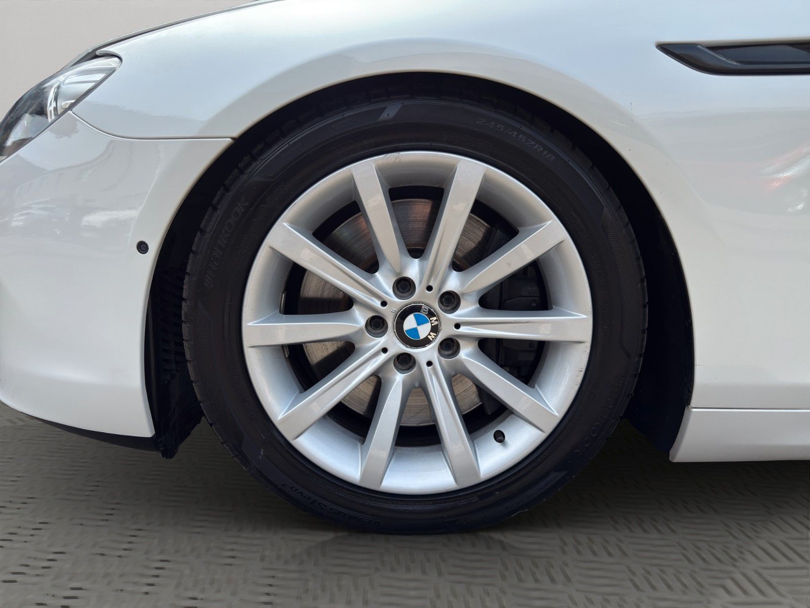 Fahrzeugabbildung BMW 650i Cabriolet *2.Hand*