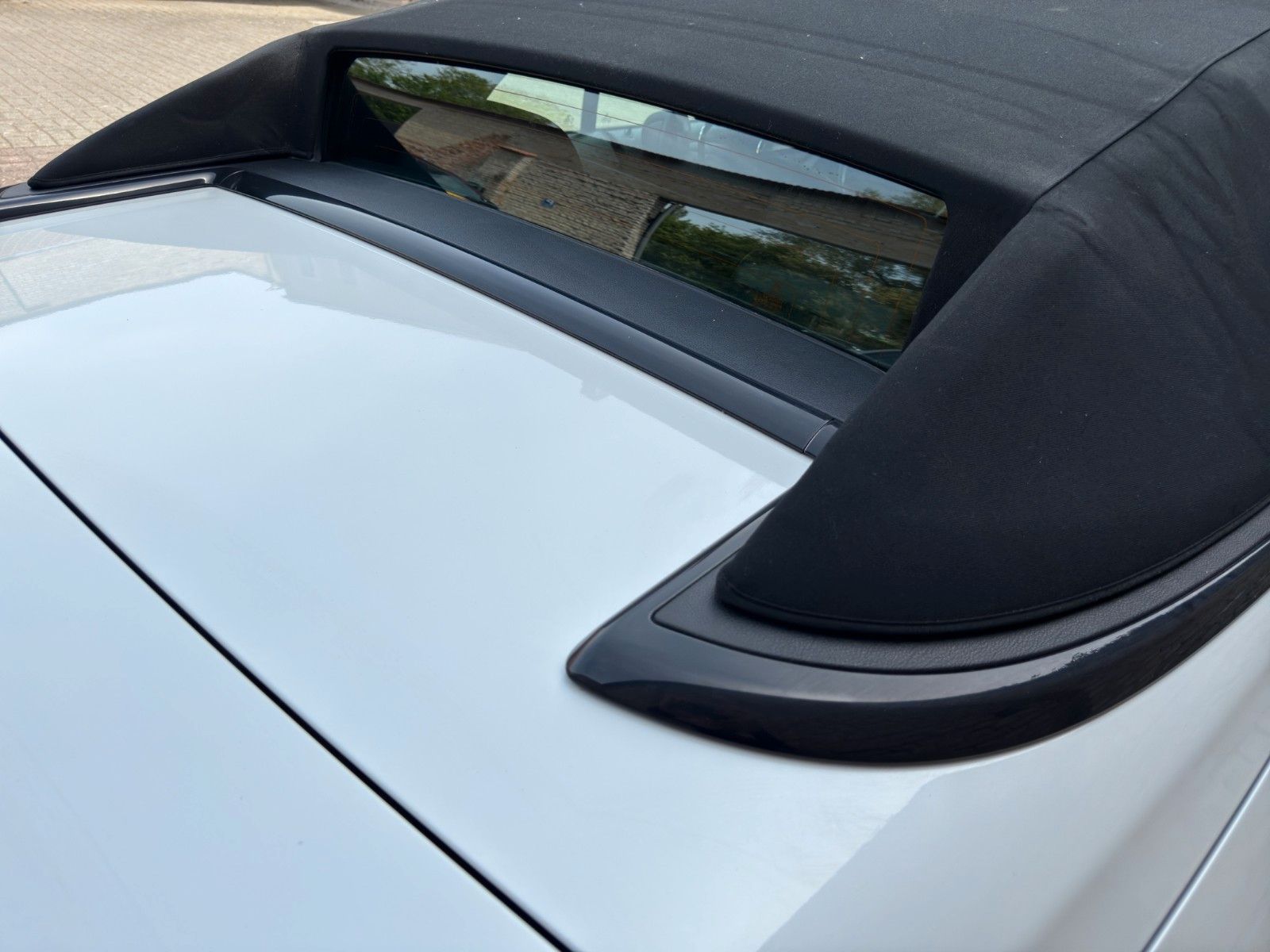 Fahrzeugabbildung BMW 650i Cabriolet *2.Hand*