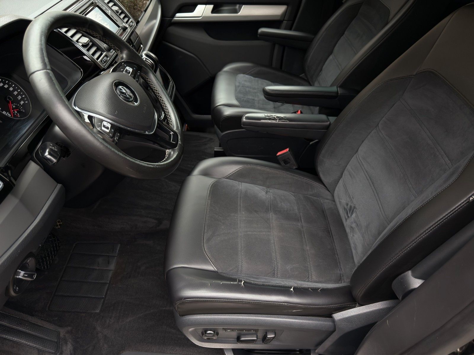 Fahrzeugabbildung Volkswagen T6 Multivan Generation Six *1.Hand*Automatik*