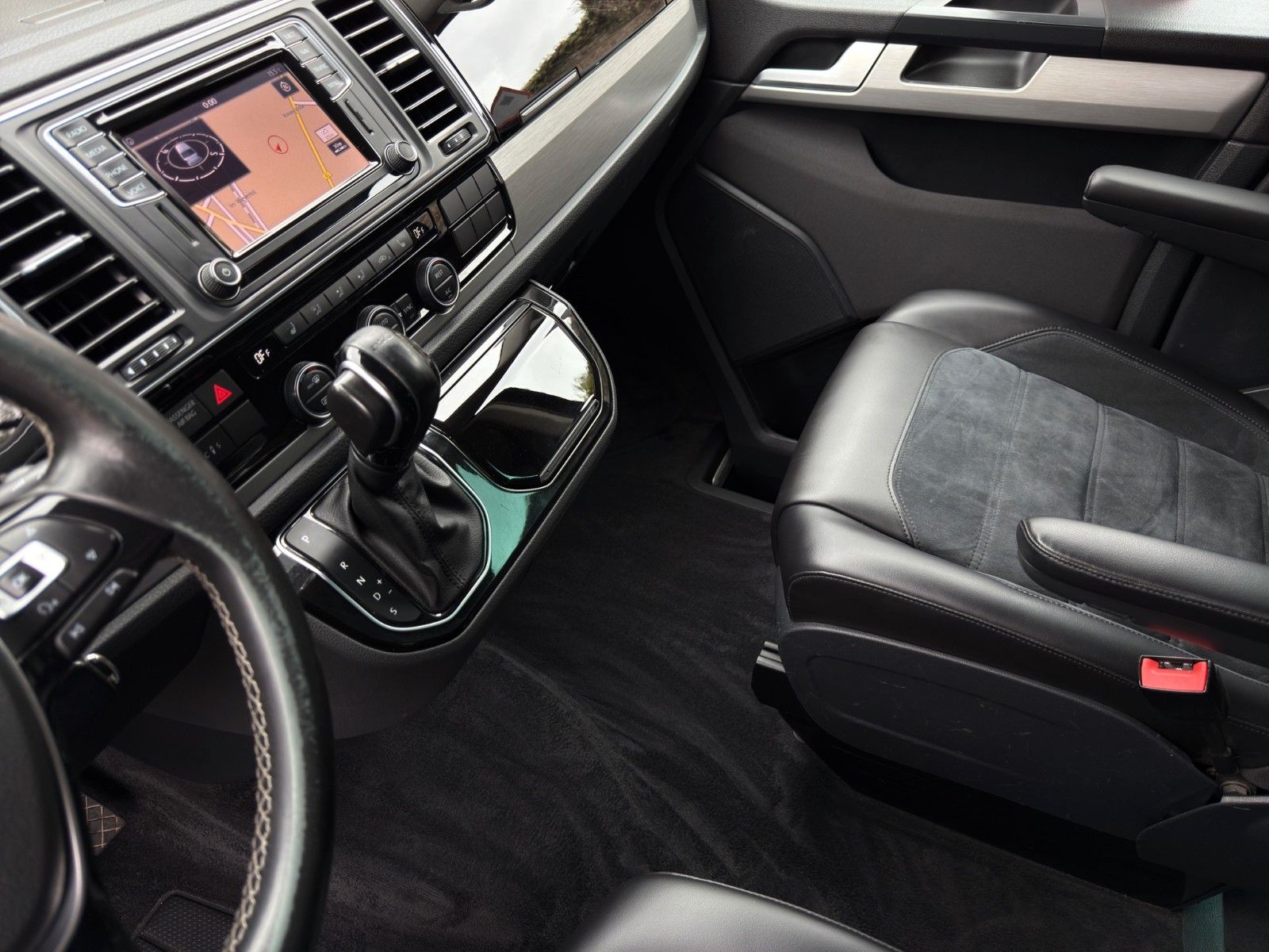 Fahrzeugabbildung Volkswagen T6 Multivan Generation Six *1.Hand*Automatik*