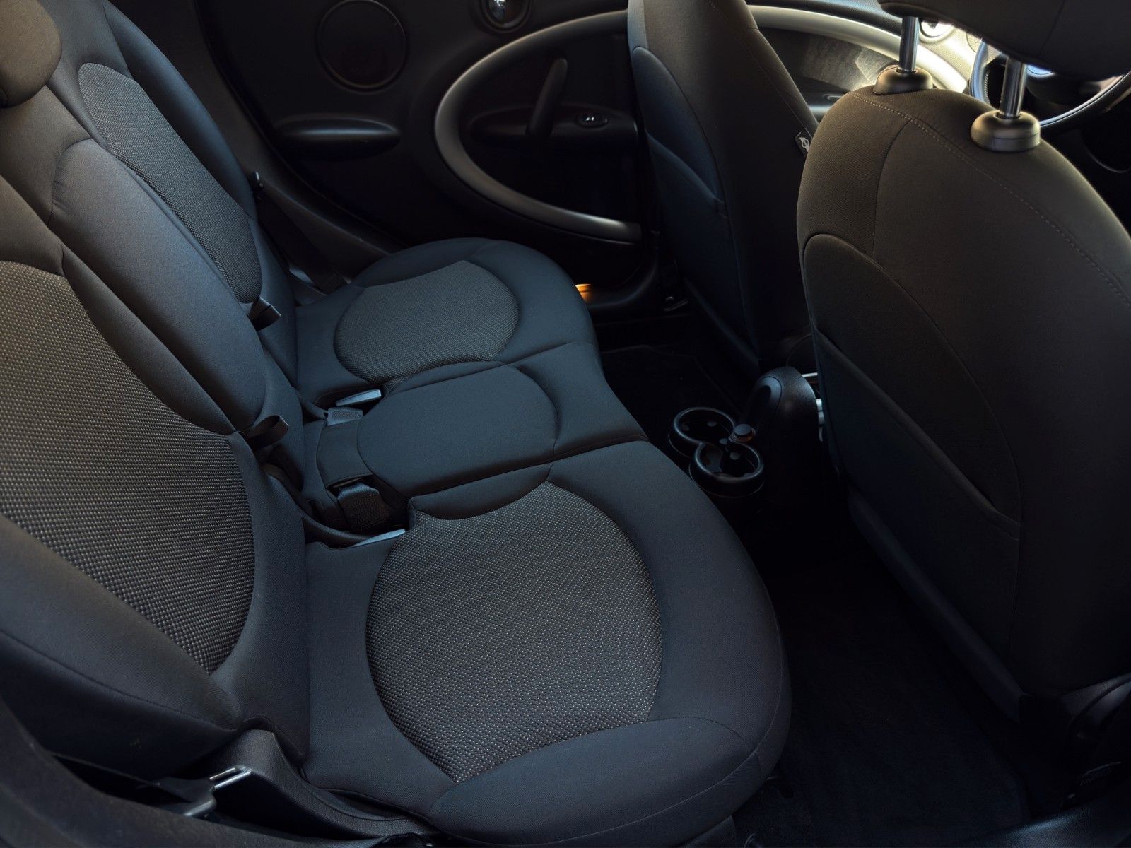 Fahrzeugabbildung MINI Cooper Countryman *2.Hand*Pepper*Sitz-Hzg*Klima*