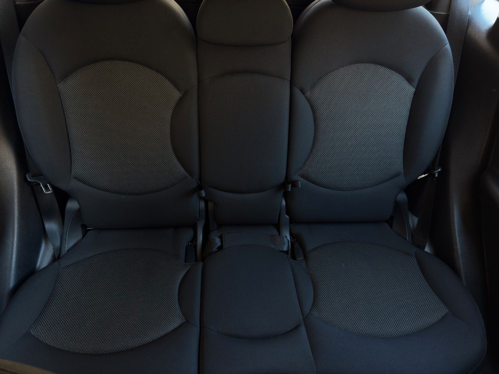 Fahrzeugabbildung MINI Cooper Countryman *2.Hand*Pepper*Sitz-Hzg*Klima*