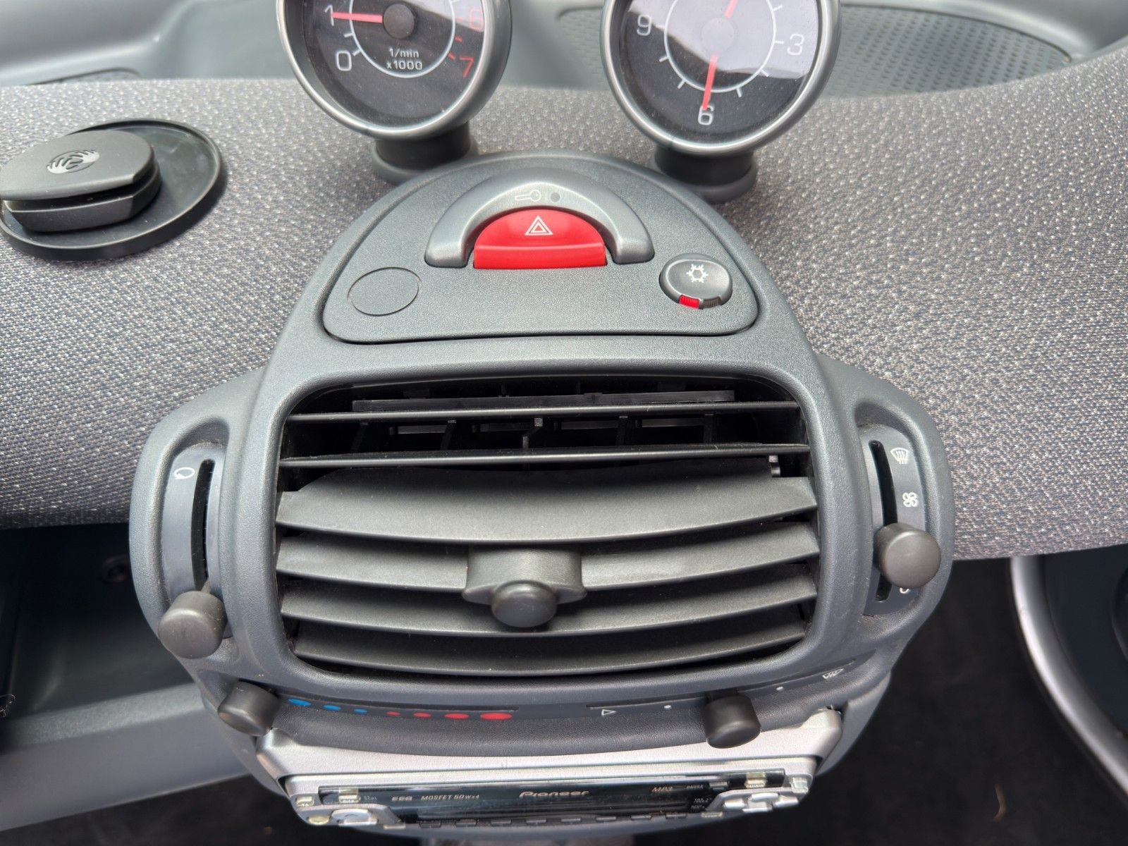 Fahrzeugabbildung Smart ForTwo Cabriolet 450 *1.Hand*Scheckheftgepflegt*