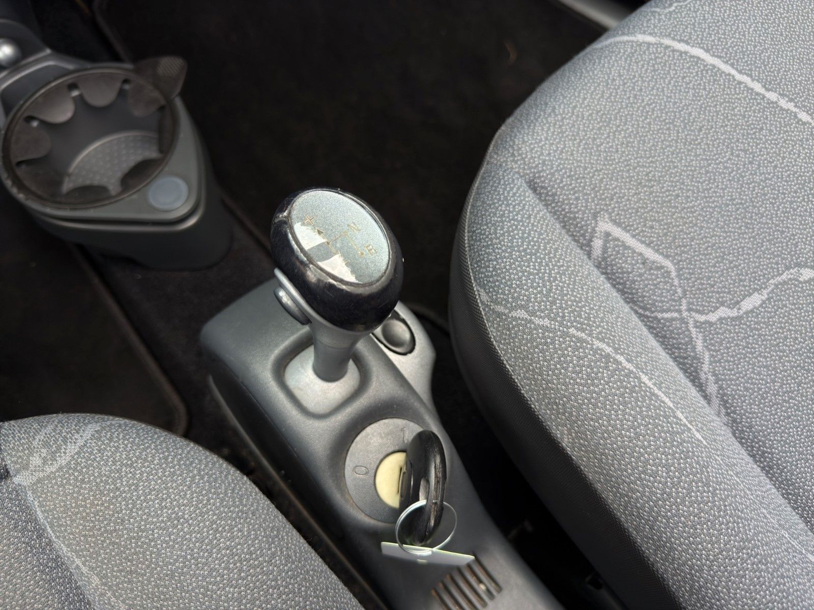 Fahrzeugabbildung Smart ForTwo Cabriolet 450 *1.Hand*Scheckheftgepflegt*