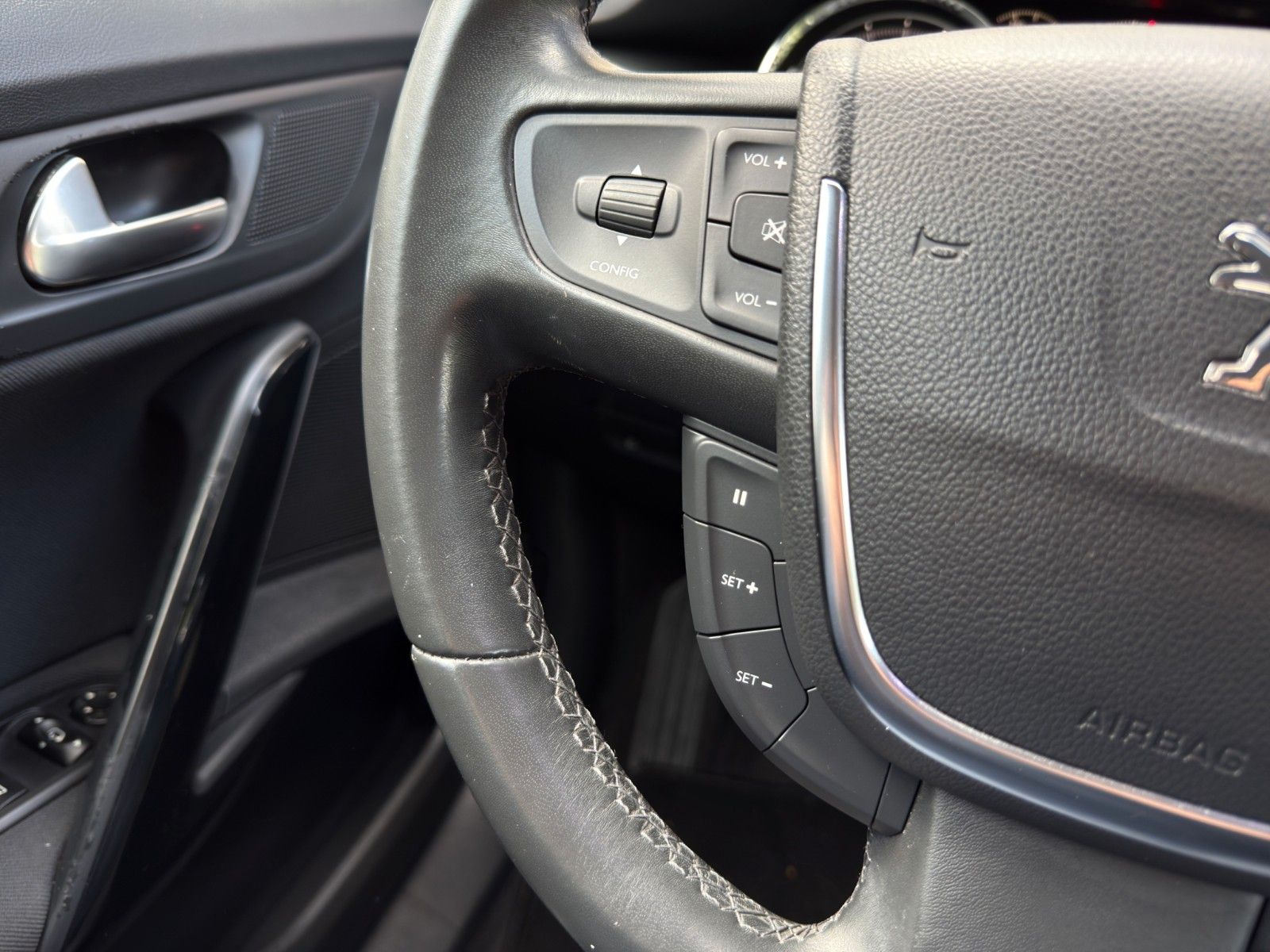 Fahrzeugabbildung Peugeot 508 HDi FAP 140 Allure *2.Hand*PDC*Teilleder*