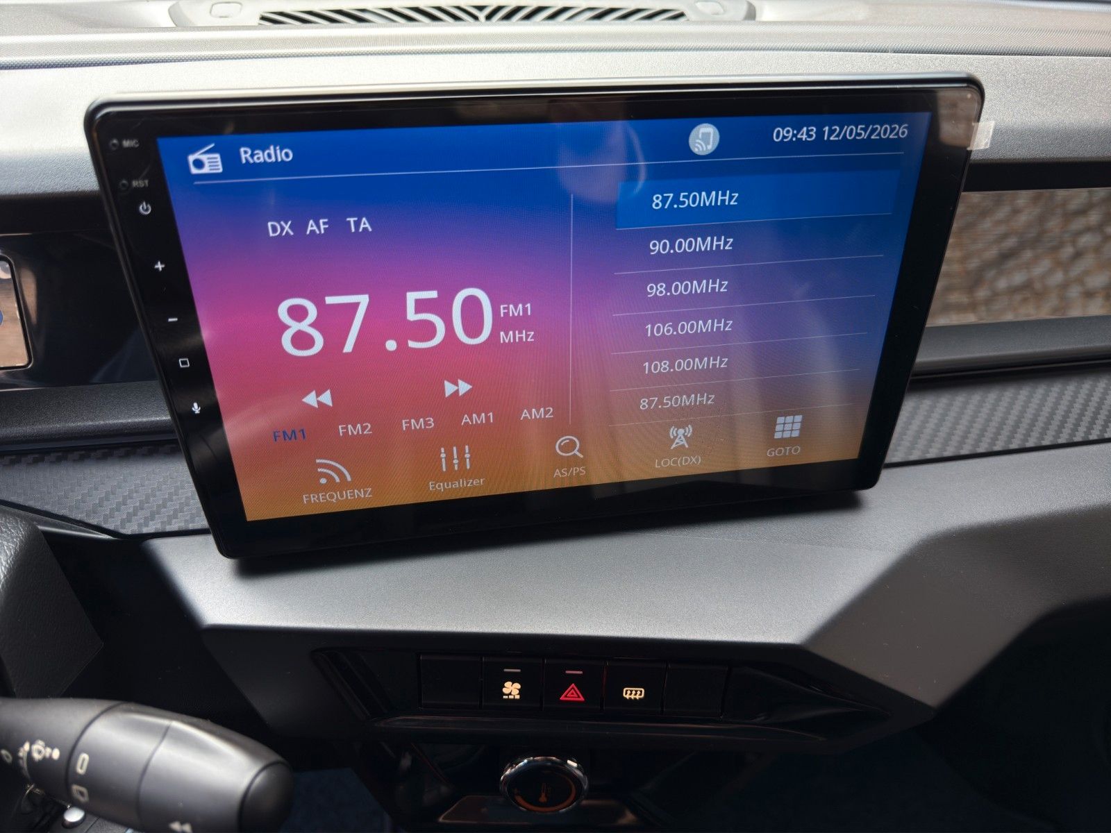 Fahrzeugabbildung Ligier JS 50 D Select E5+ *CarPlay* *sofort*