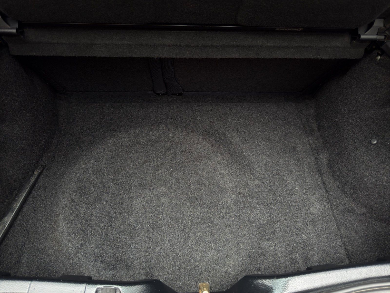 Fahrzeugabbildung Volkswagen Corrado 16V *3.Hand*Classic Data Note 2*