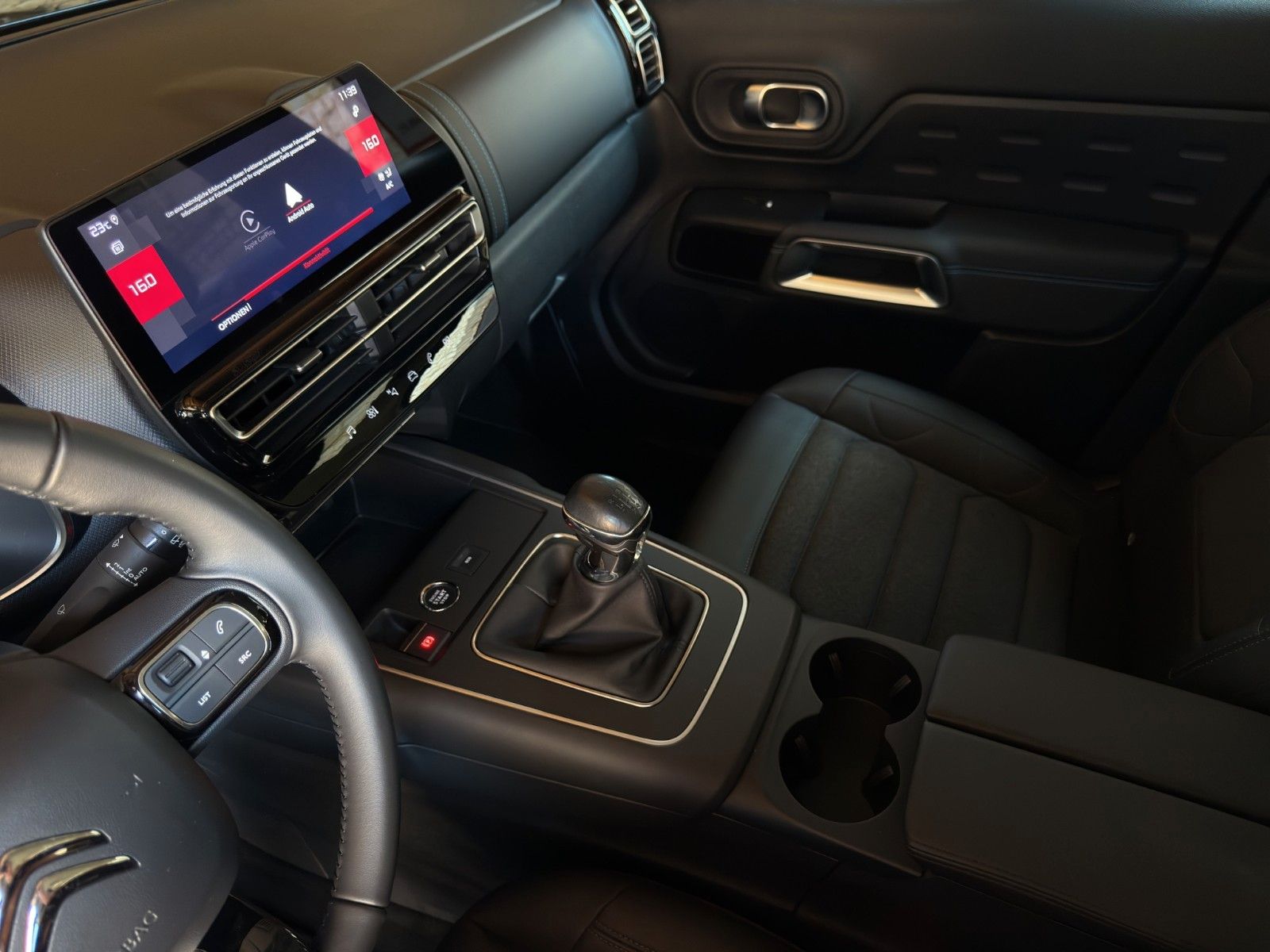 Fahrzeugabbildung Citroën C5 Aircross Plus PureTech*1.Hand*Rückfahrkamera*