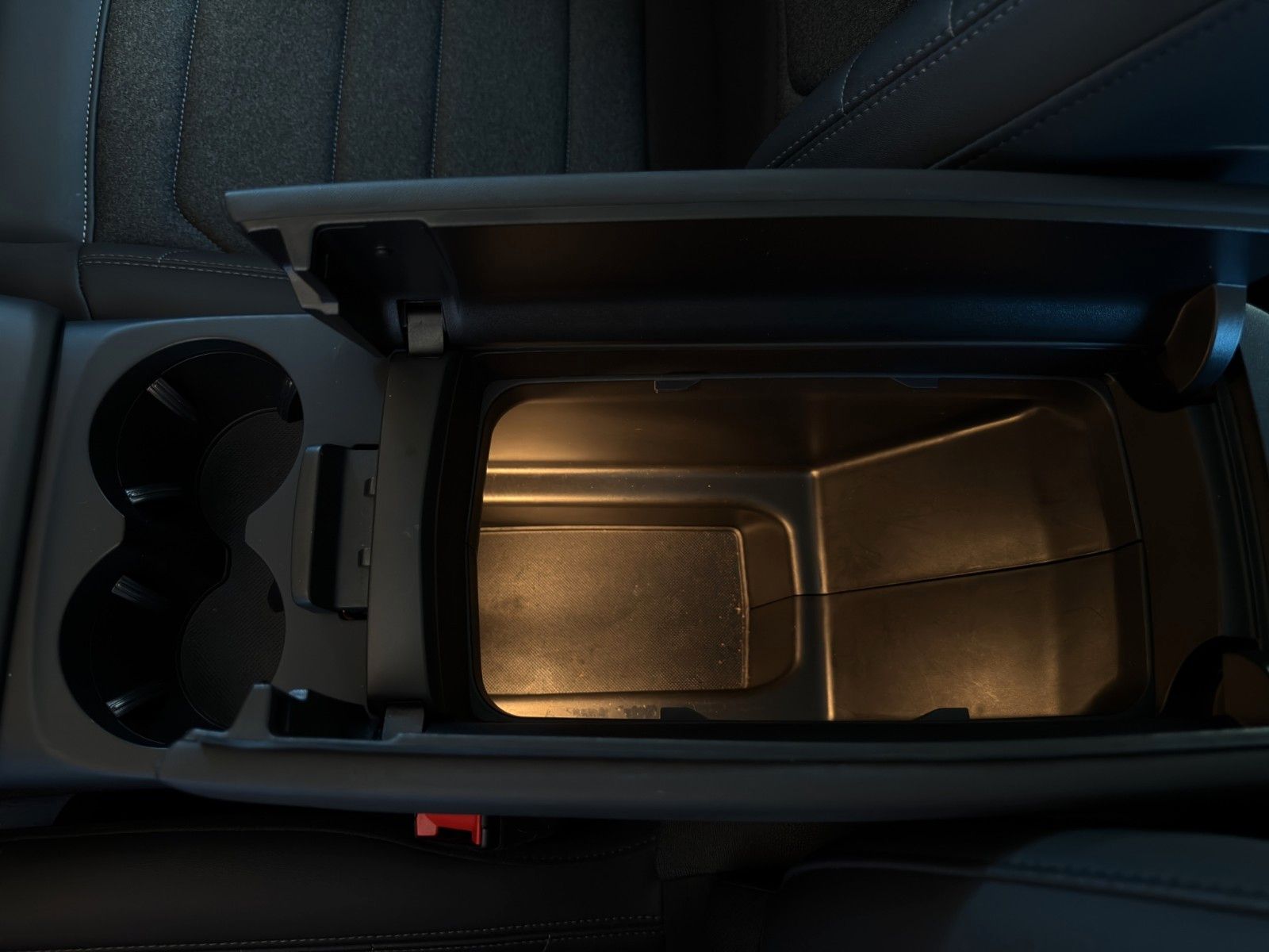 Fahrzeugabbildung Citroën C5 Aircross Plus PureTech*1.Hand*Rückfahrkamera*