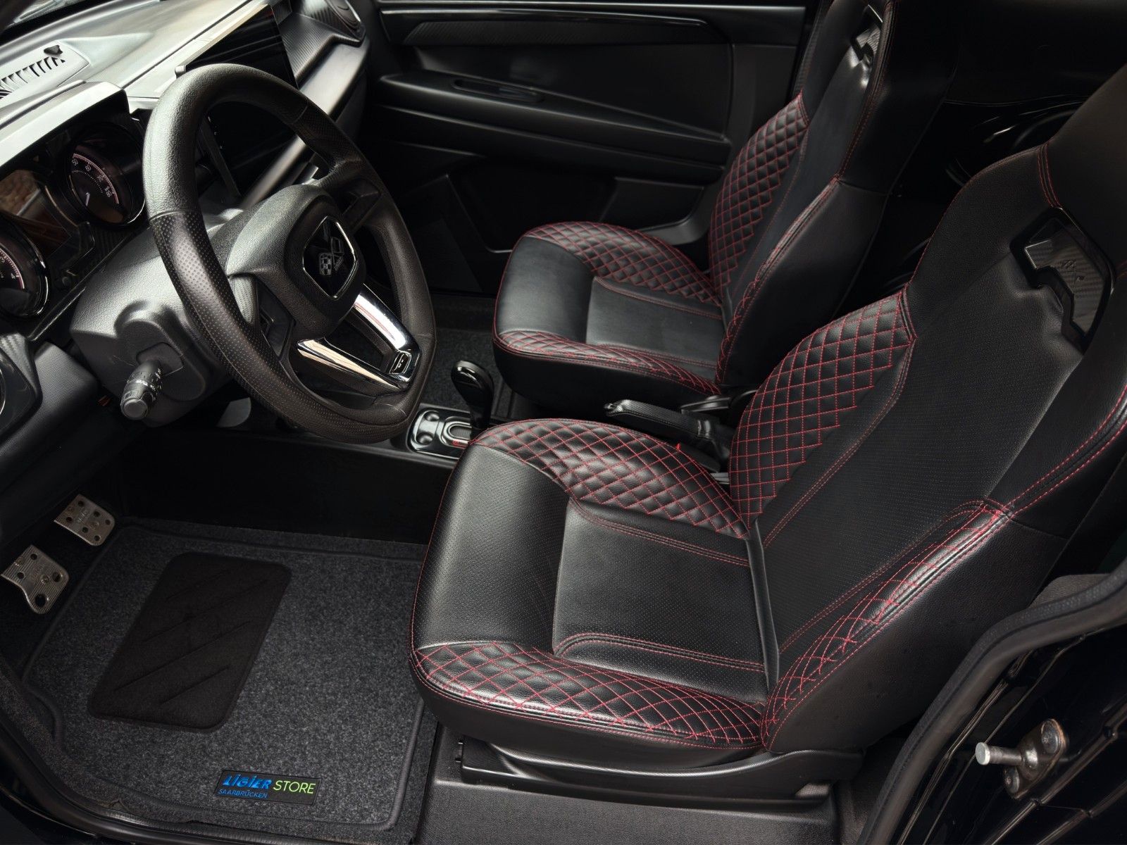Fahrzeugabbildung Ligier JS 50 C Sport Ultimate *1.Hand* CarPlay*Servo*