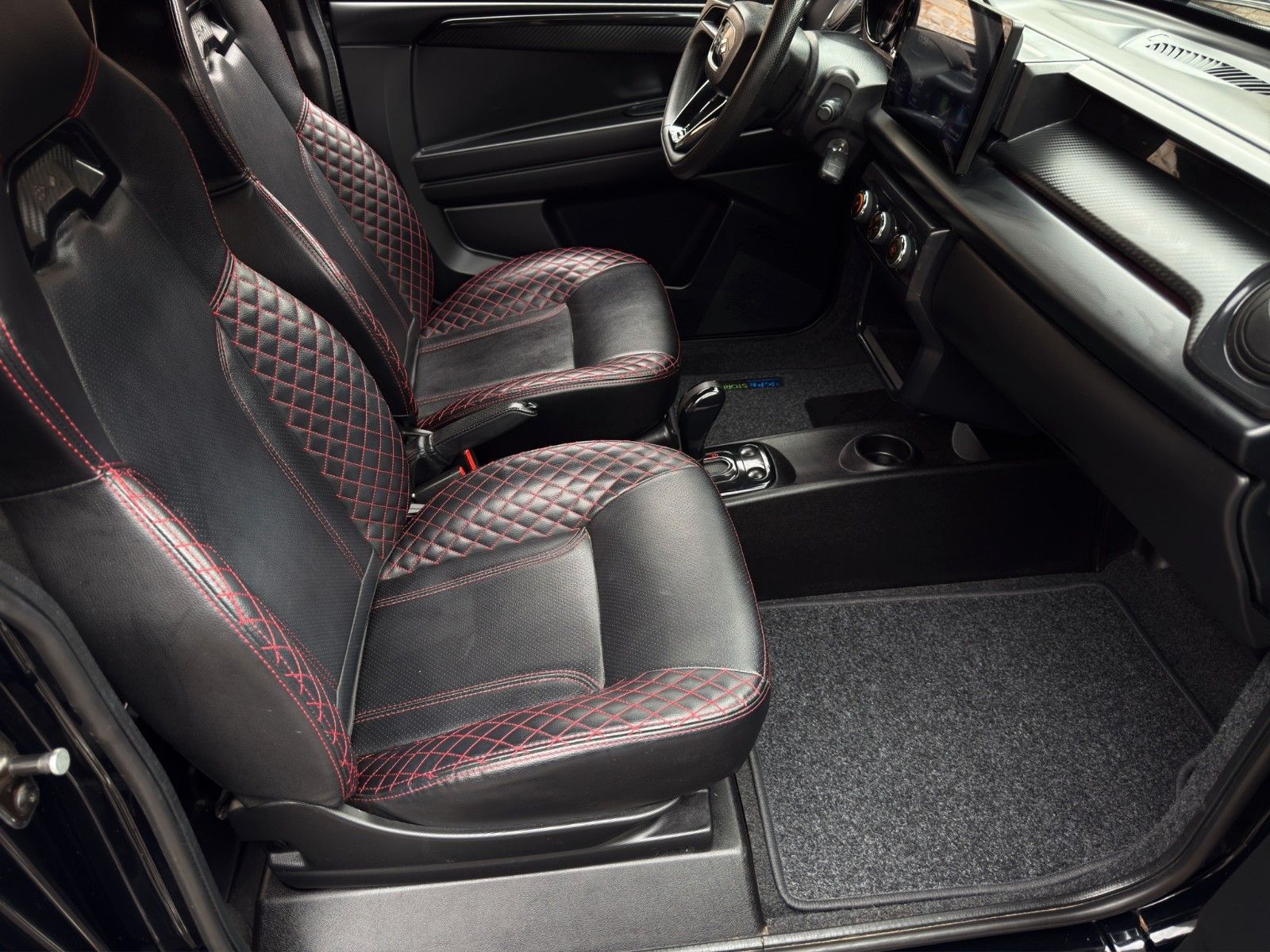 Fahrzeugabbildung Ligier JS 50 C Sport Ultimate *1.Hand* CarPlay*Servo*
