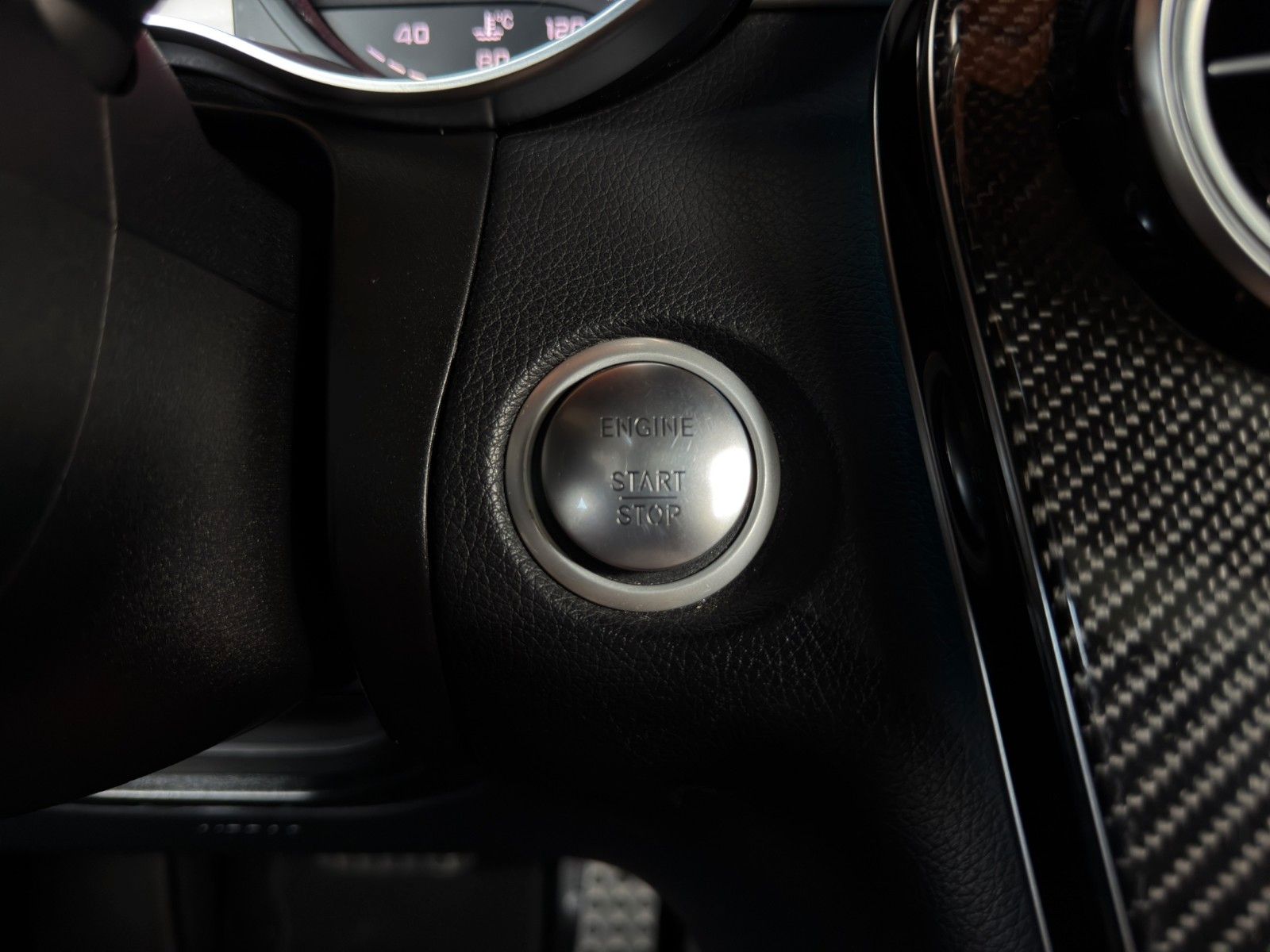 Fahrzeugabbildung Mercedes-Benz GLC 43 AMG 4Matic *AHK*Head-Up*Pano-Dach*