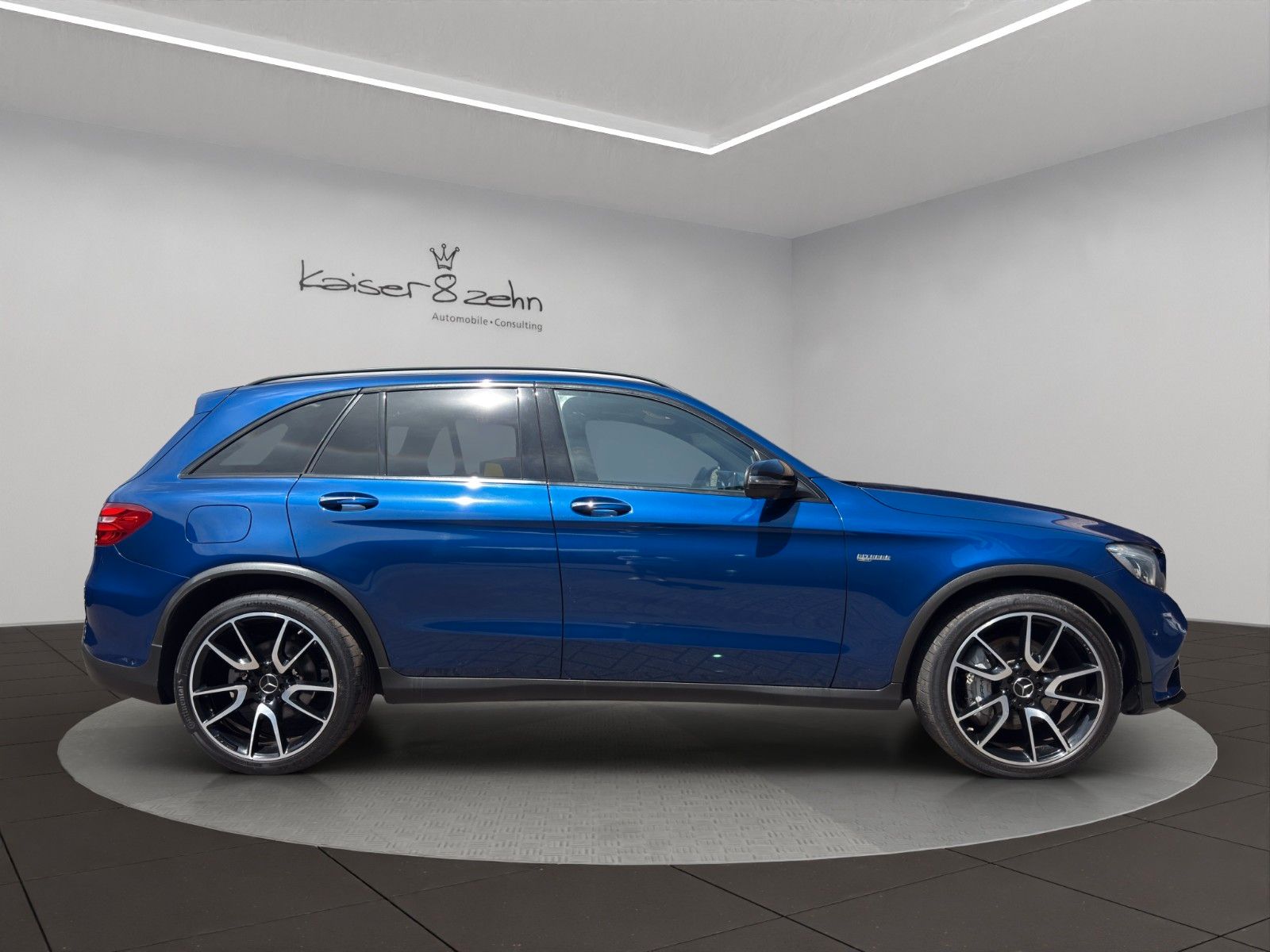 Fahrzeugabbildung Mercedes-Benz GLC 43 AMG 4Matic *AHK*Head-Up*Pano-Dach*