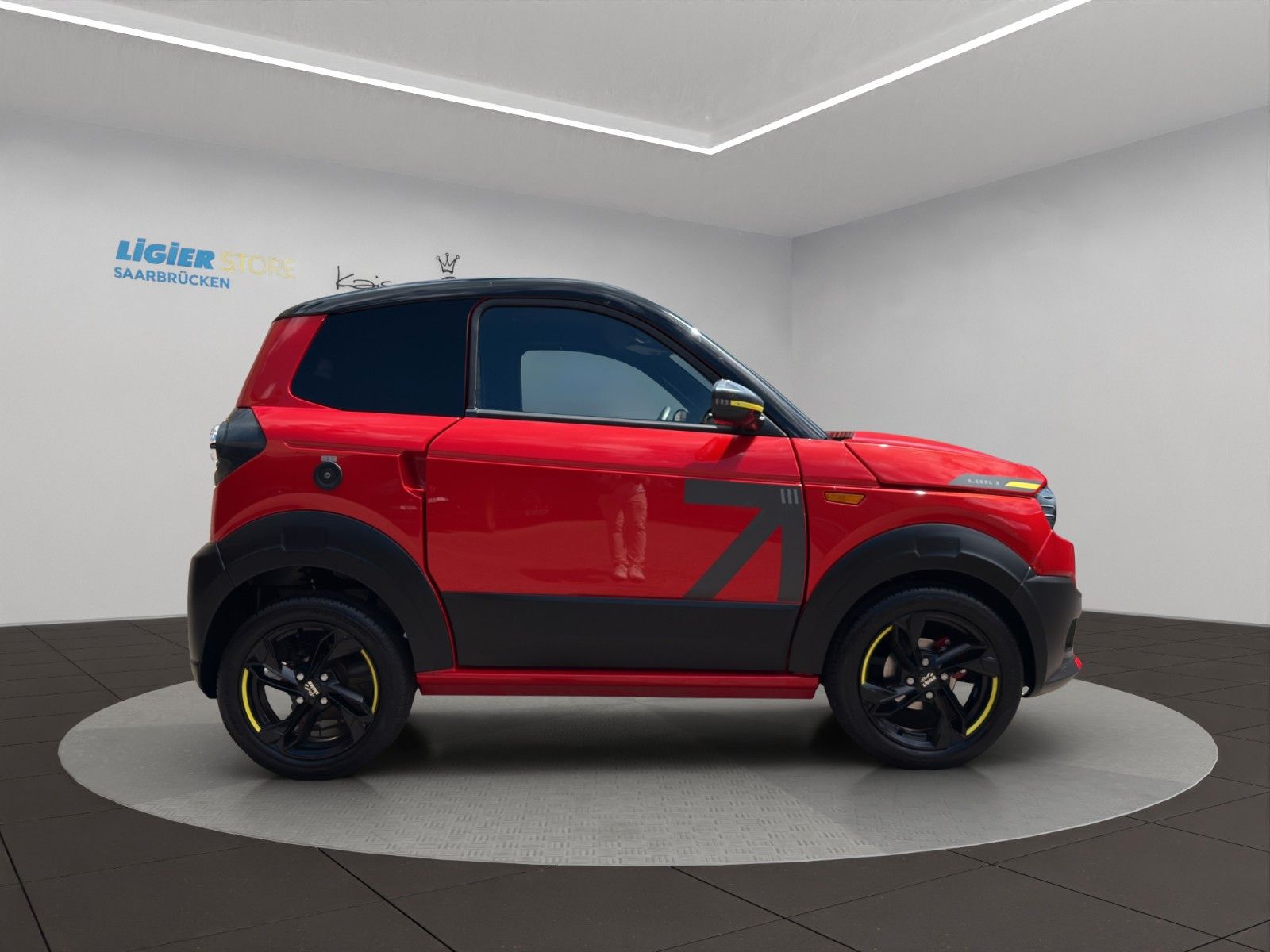 Fahrzeugabbildung Ligier MyLi D R.EBEL E5 *Servo* *CarPlay*