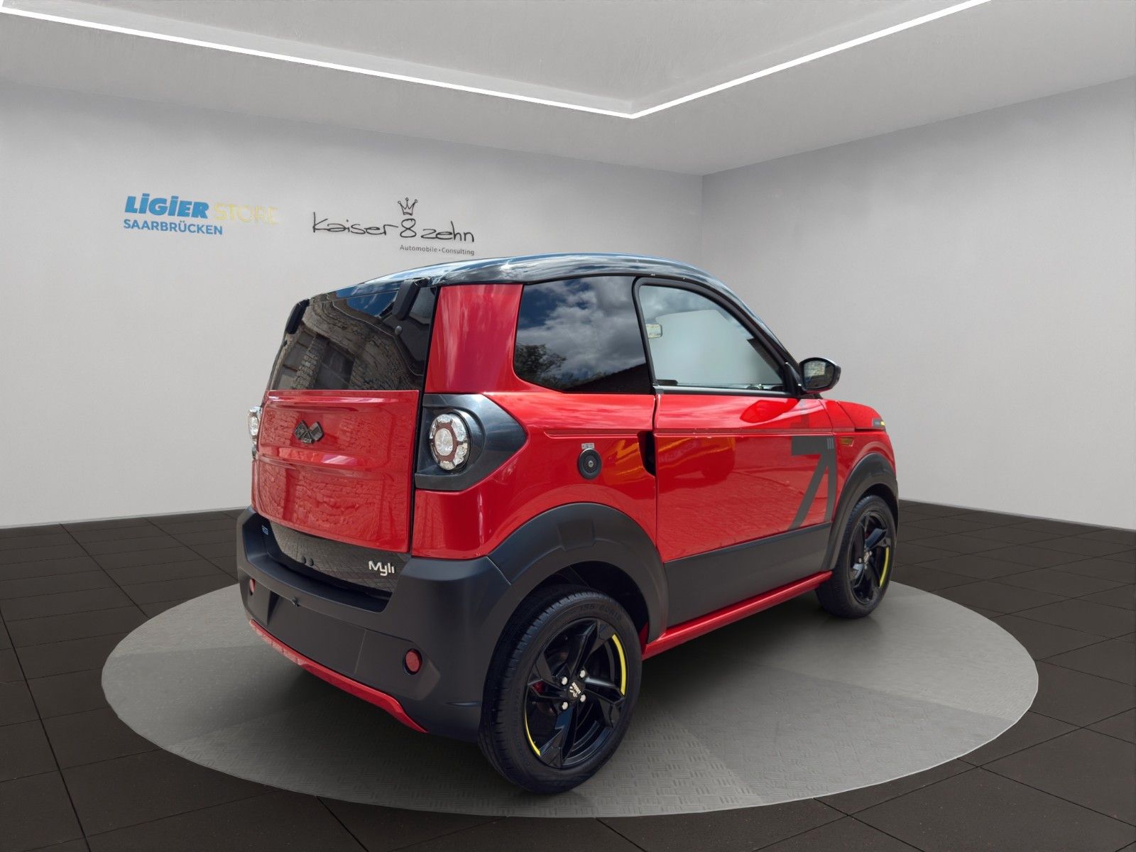 Fahrzeugabbildung Ligier MyLi D R.EBEL E5 *Servo* *CarPlay*