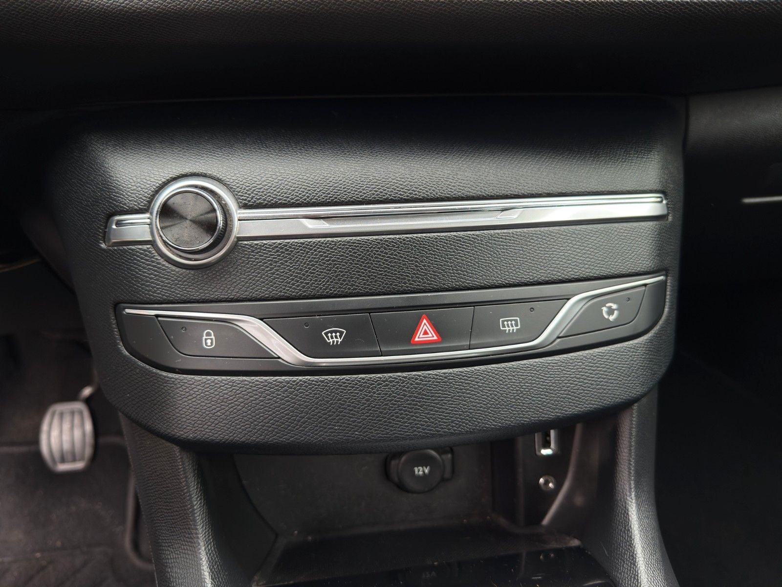 Fahrzeugabbildung Peugeot 308 Active BlueHDi 120 *1. Hand*Rückfahrkamera