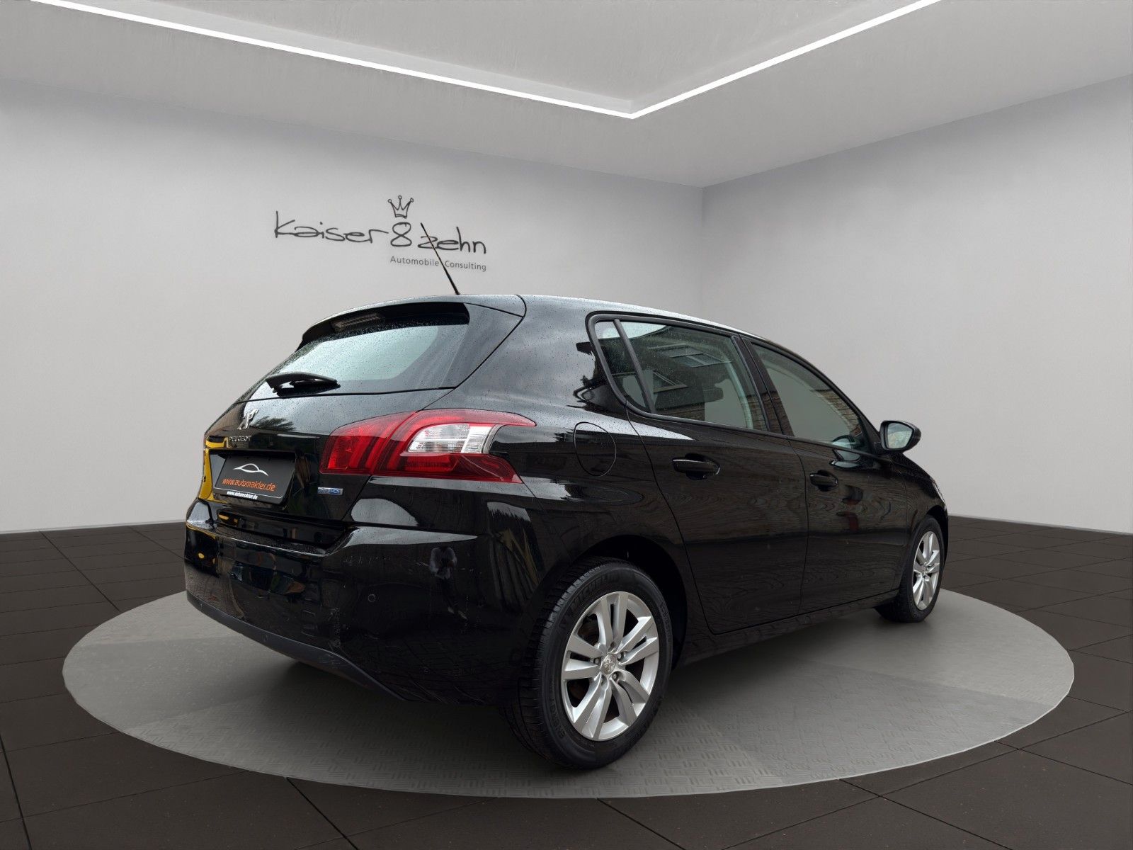 Fahrzeugabbildung Peugeot 308 Active BlueHDi 120 *1. Hand*Rückfahrkamera