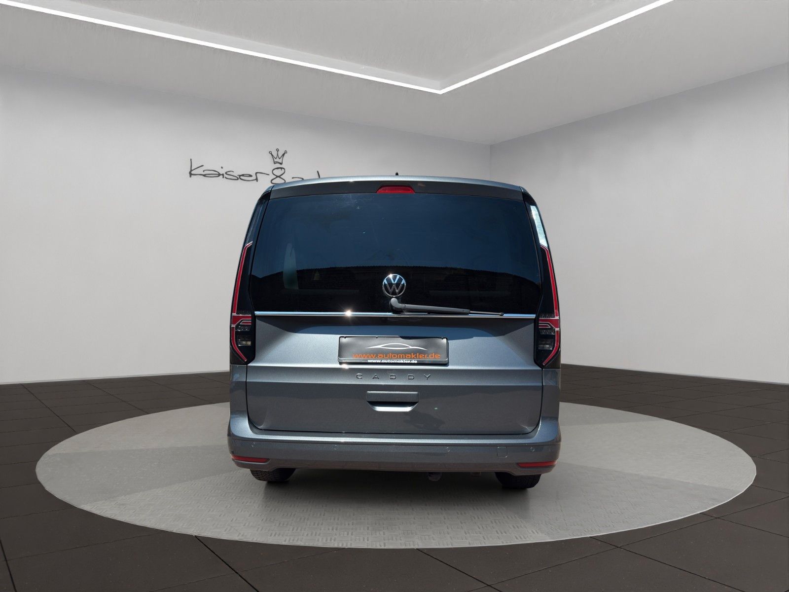 Fahrzeugabbildung Volkswagen Caddy Maxi Style *1.Hand*Pano-Dach*AHK*