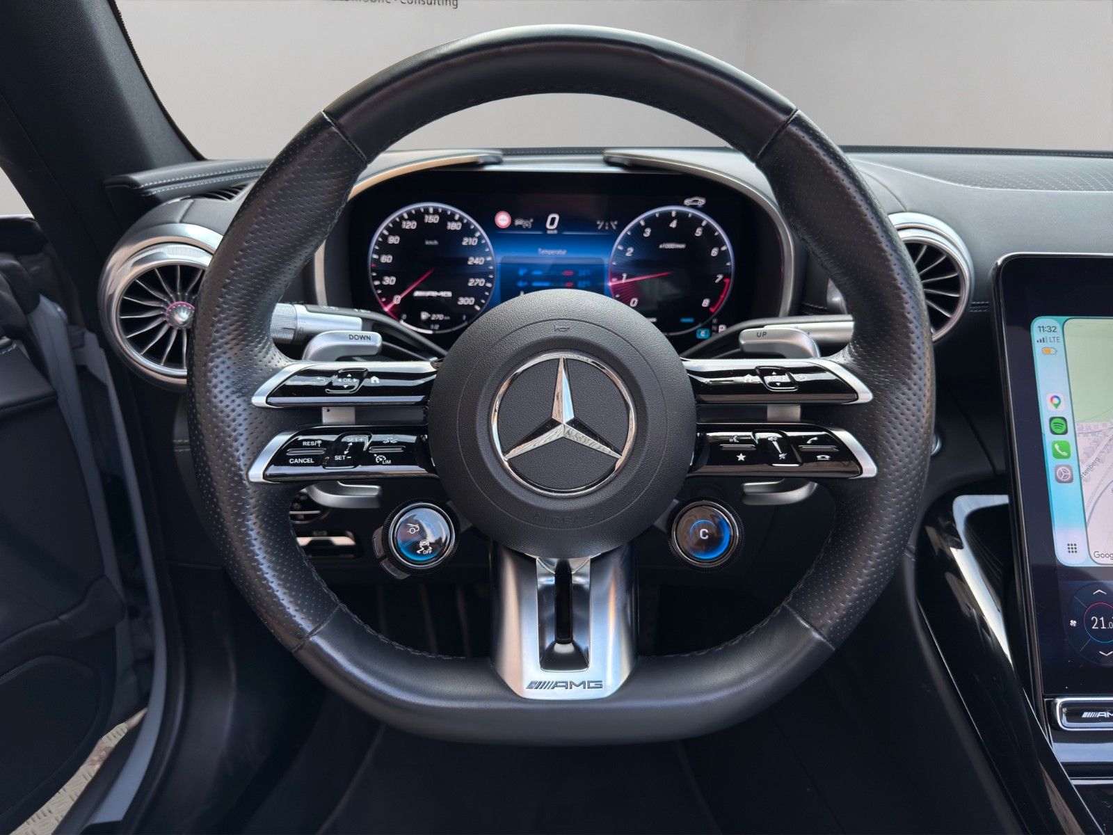 Fahrzeugabbildung Mercedes-Benz SL 43 AMG *2.Hand*AMG Dynamic Plus Paket*