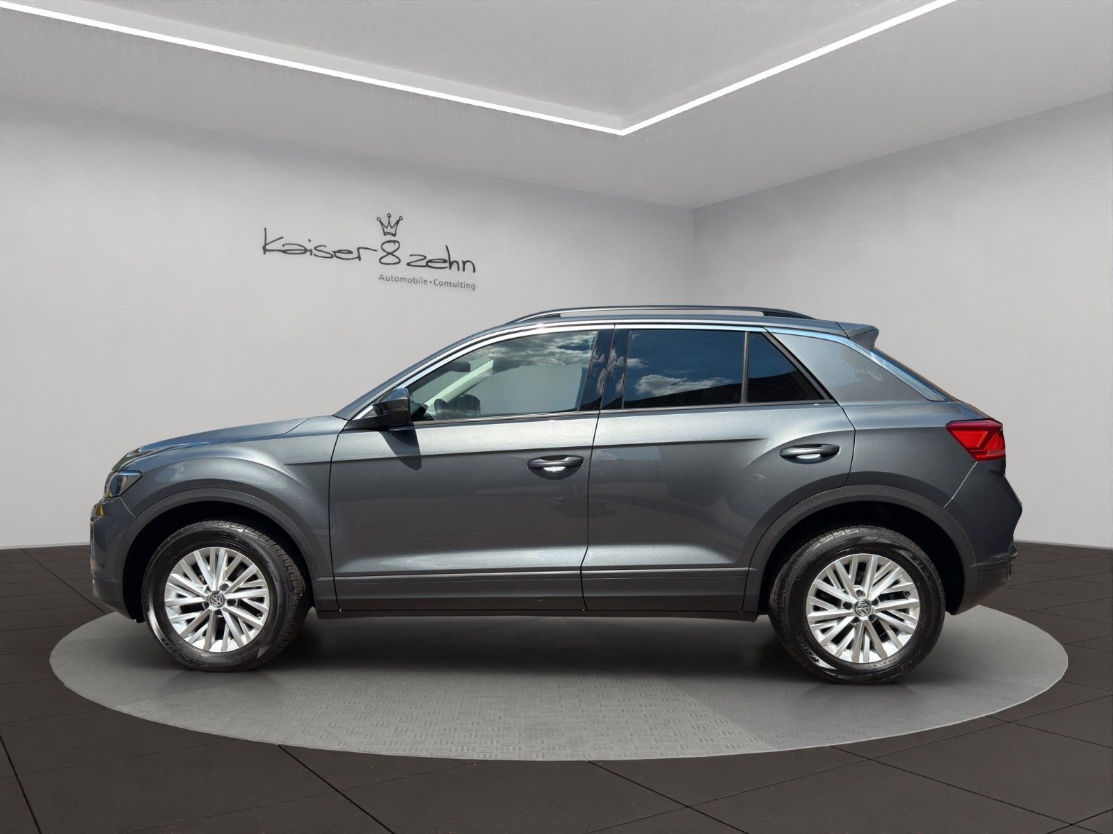 Fahrzeugabbildung Volkswagen T-Roc 1.0 TSI OPF *1.Hand*2-Zonenklima*Bluetooth