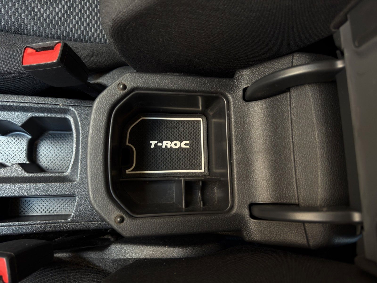 Fahrzeugabbildung Volkswagen T-Roc 1.0 TSI OPF *1.Hand*2-Zonenklima*Bluetooth
