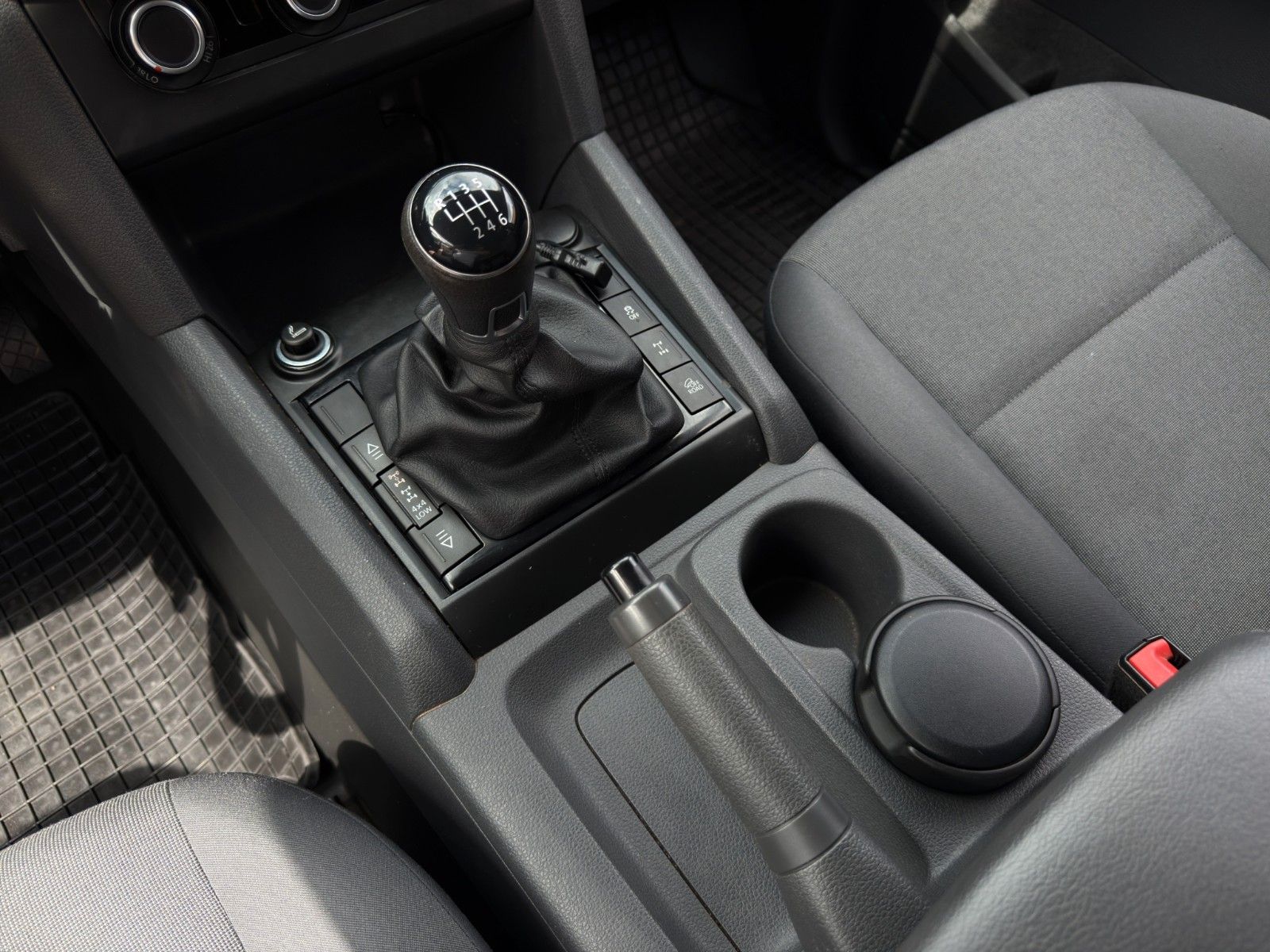 Fahrzeugabbildung Volkswagen Amarok 2.0 TDI 4Motion *1.Hand*AHK*Klima*