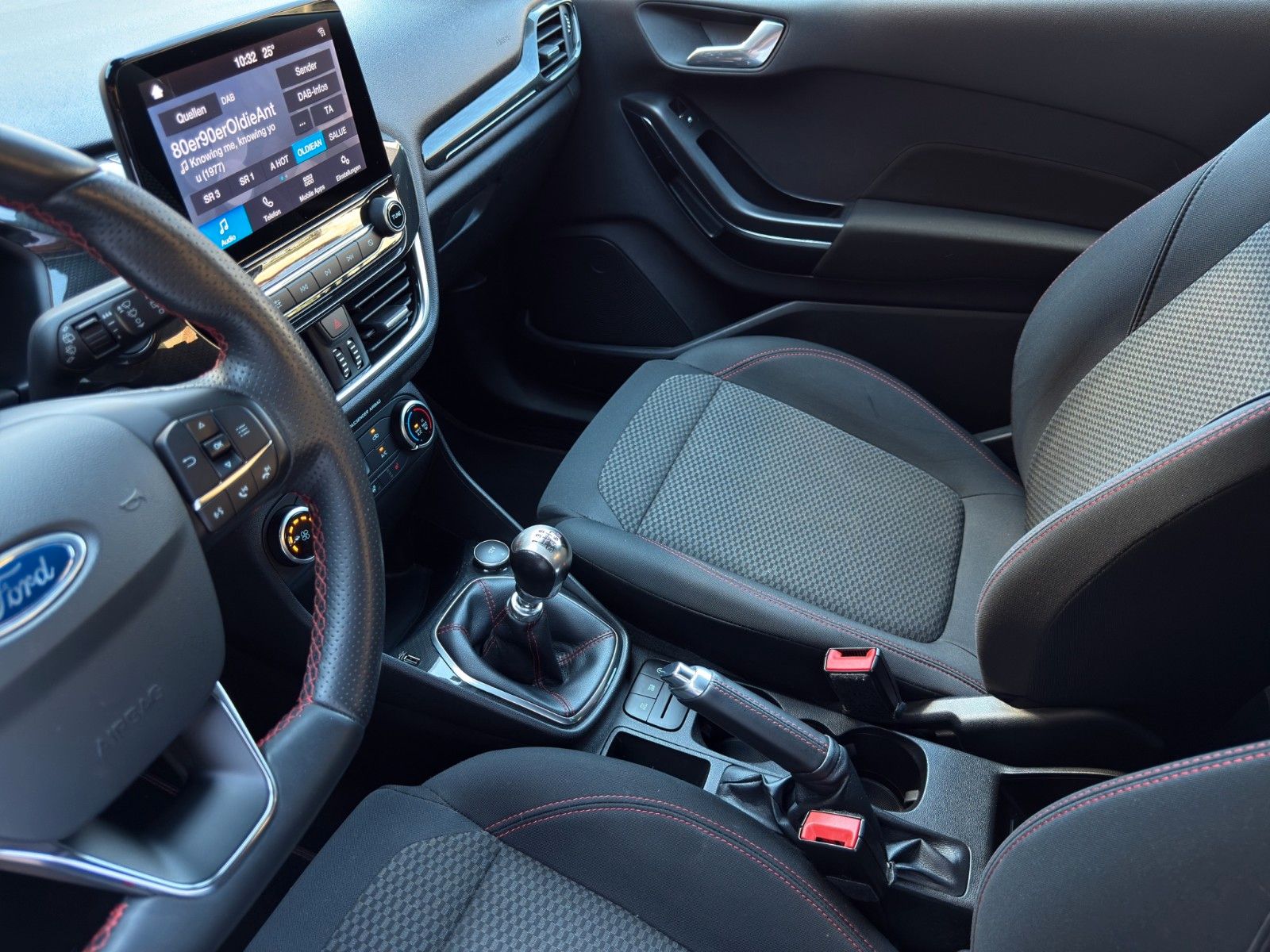 Fahrzeugabbildung Ford Fiesta ST-Line *2.Hand*Lenkradhzg*CarPlay*