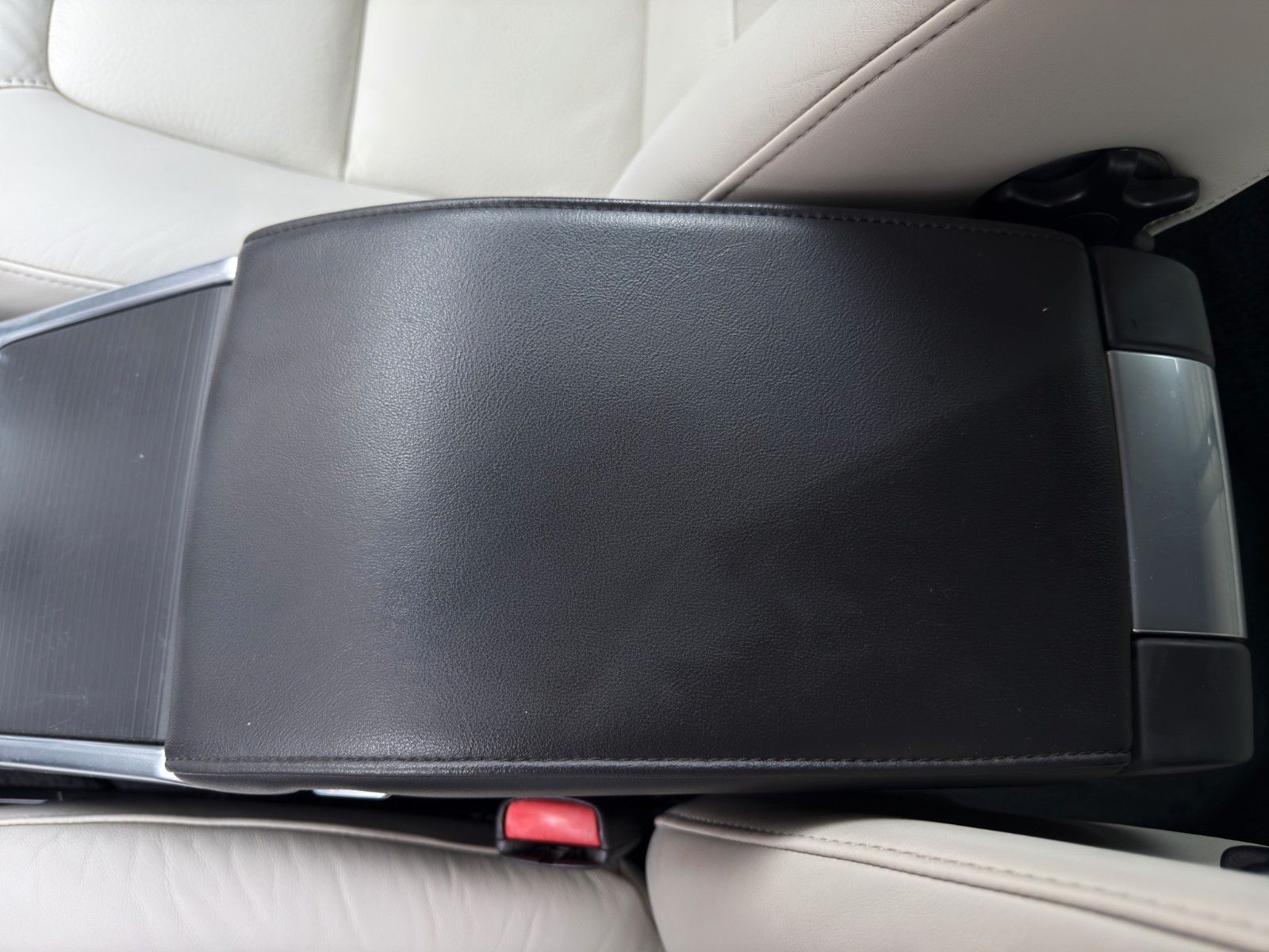 Fahrzeugabbildung Volvo V70 D4 Summum *2.Hand*Memory-Sitze*