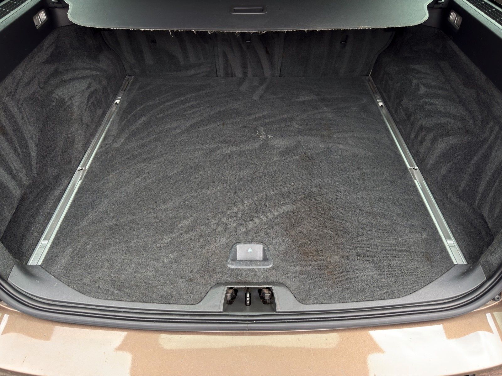 Fahrzeugabbildung Volvo V70 D4 Summum *2.Hand*Memory-Sitze*