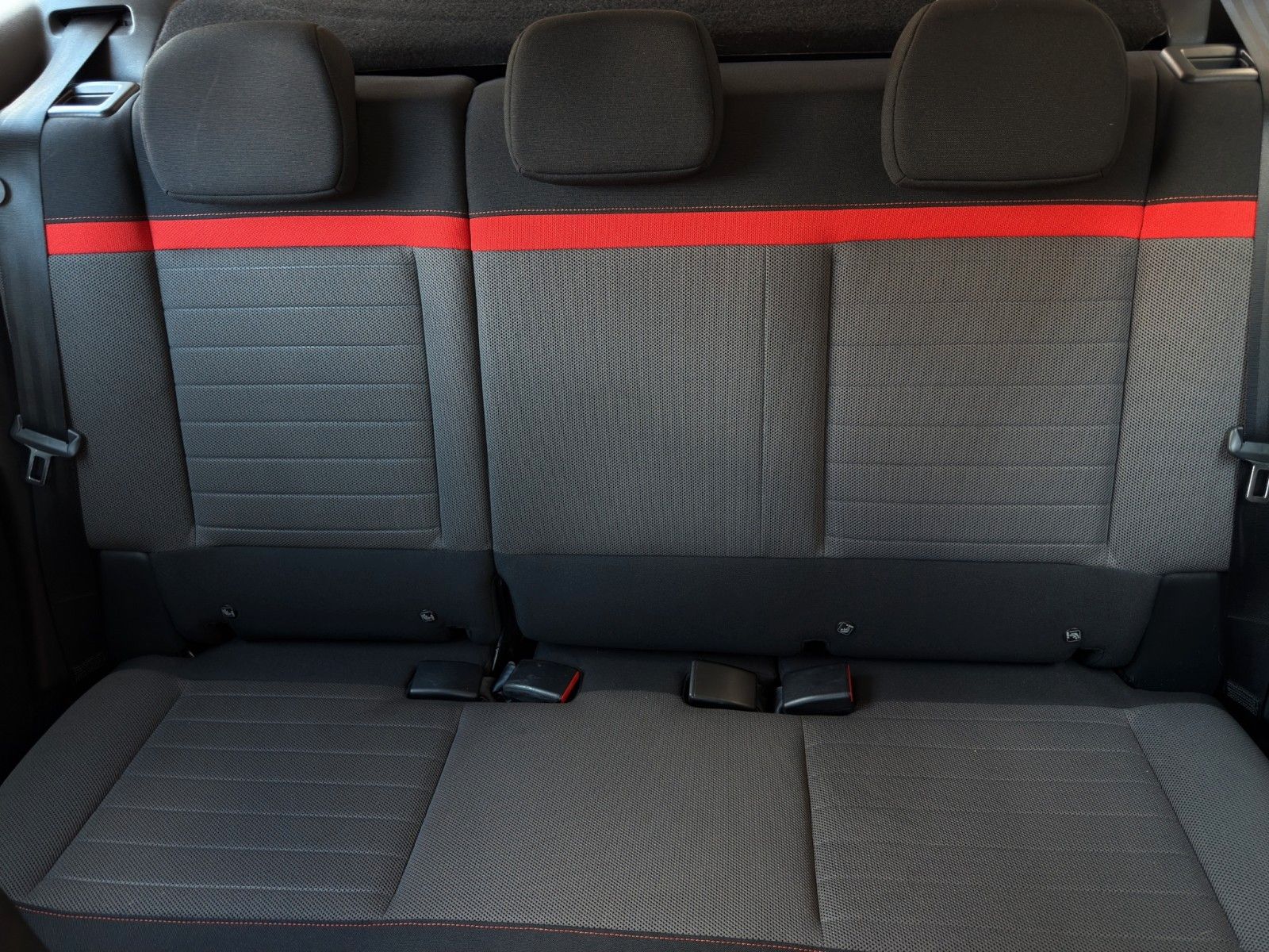 Fahrzeugabbildung Citroën C3 Aircross Feel *2.Hand*PDC*Klima*Bluetooth*