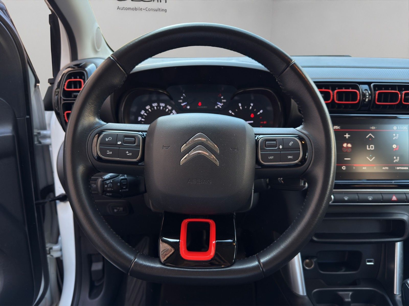 Fahrzeugabbildung Citroën C3 Aircross Feel *2.Hand*PDC*Klima*Bluetooth*