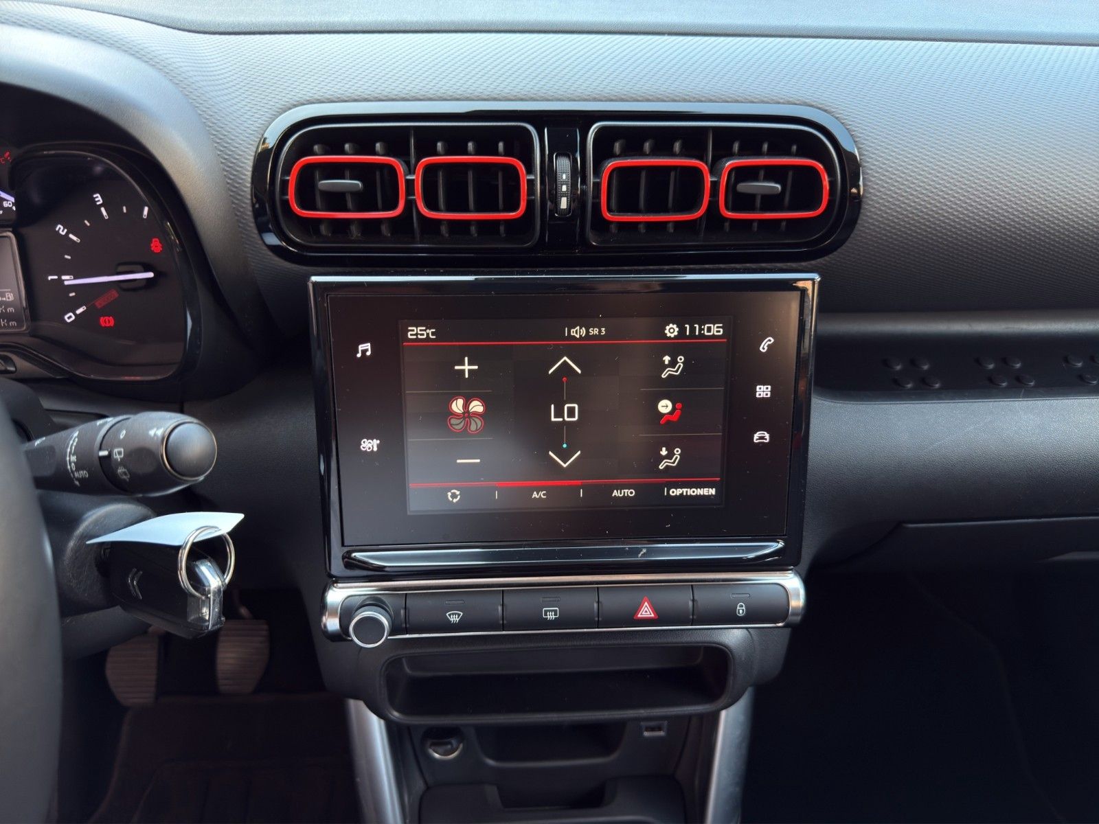Fahrzeugabbildung Citroën C3 Aircross Feel *2.Hand*PDC*Klima*Bluetooth*
