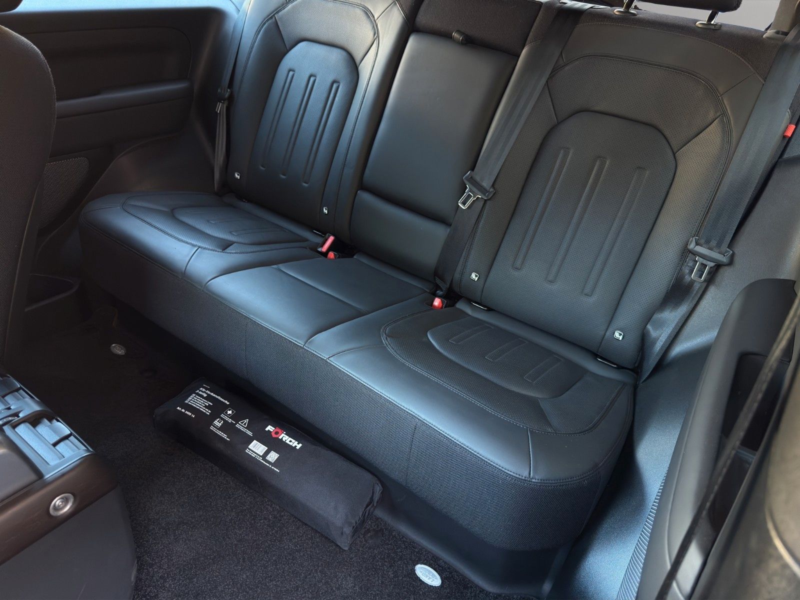 Fahrzeugabbildung Land Rover Defender 90 X Faltdach Standheizung AHK *Voll*