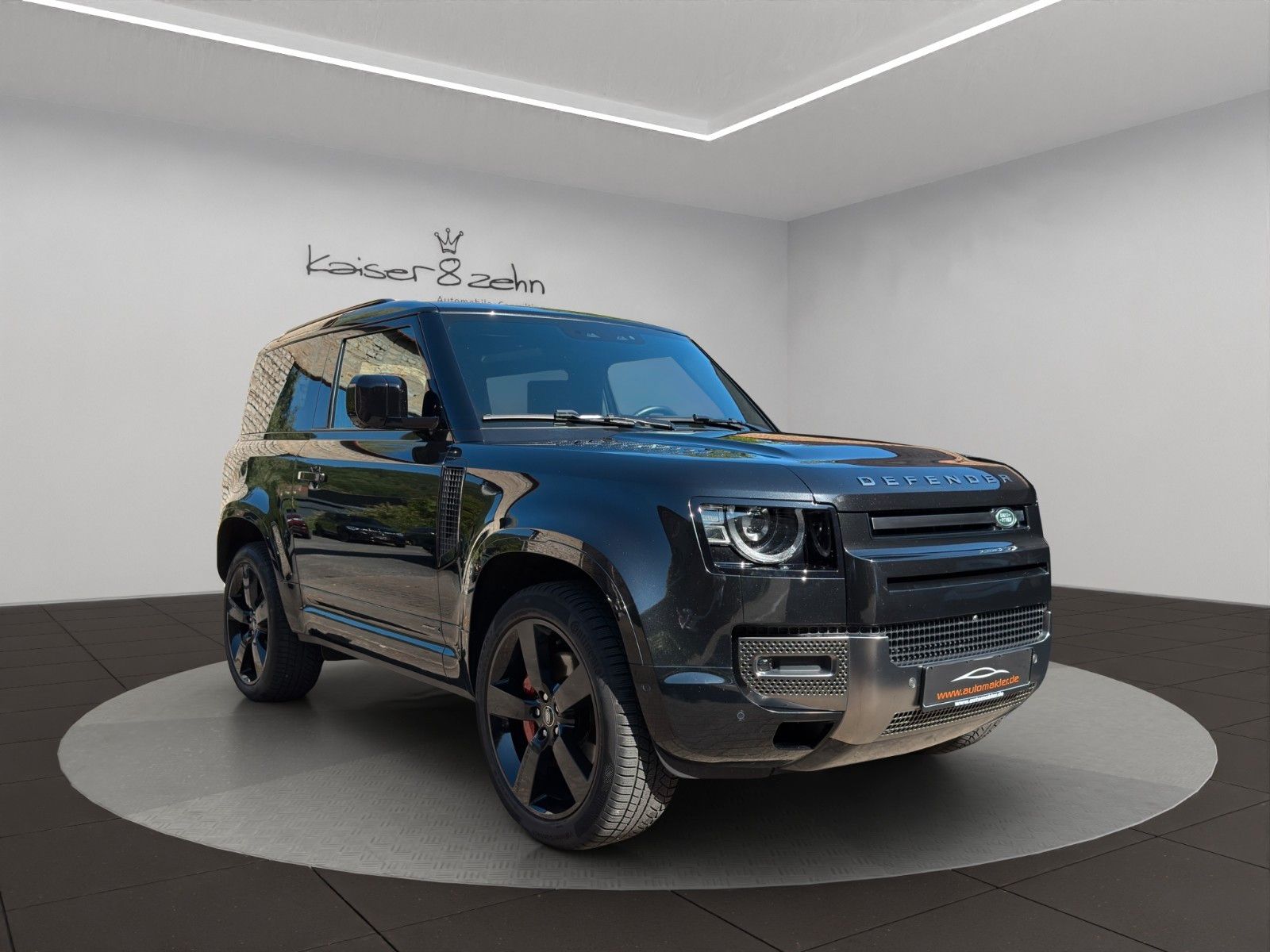 Fahrzeugabbildung Land Rover Defender 90 X Faltdach Standheizung AHK *Voll*