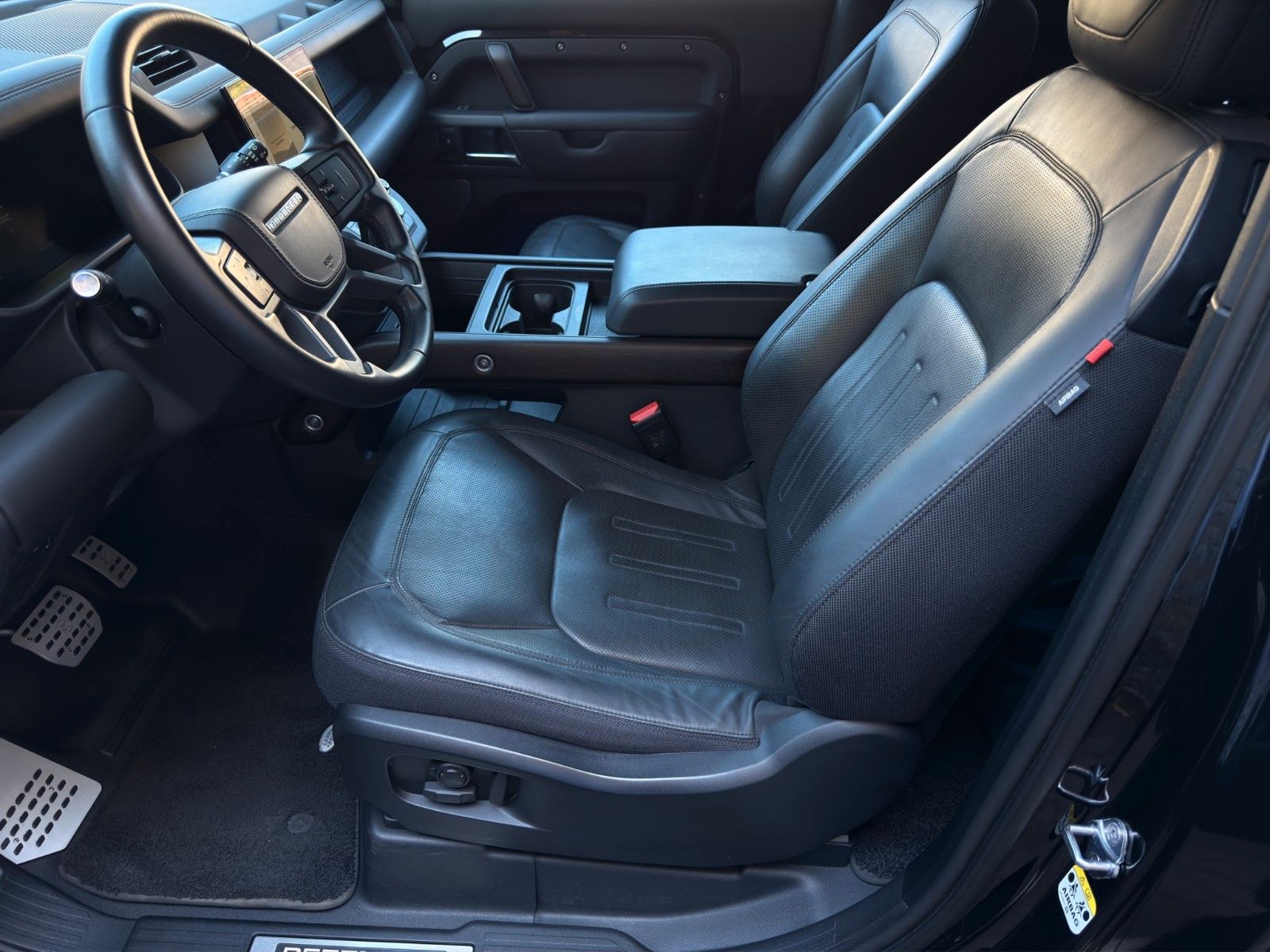 Fahrzeugabbildung Land Rover Defender 90 X Faltdach Standheizung AHK *Voll*