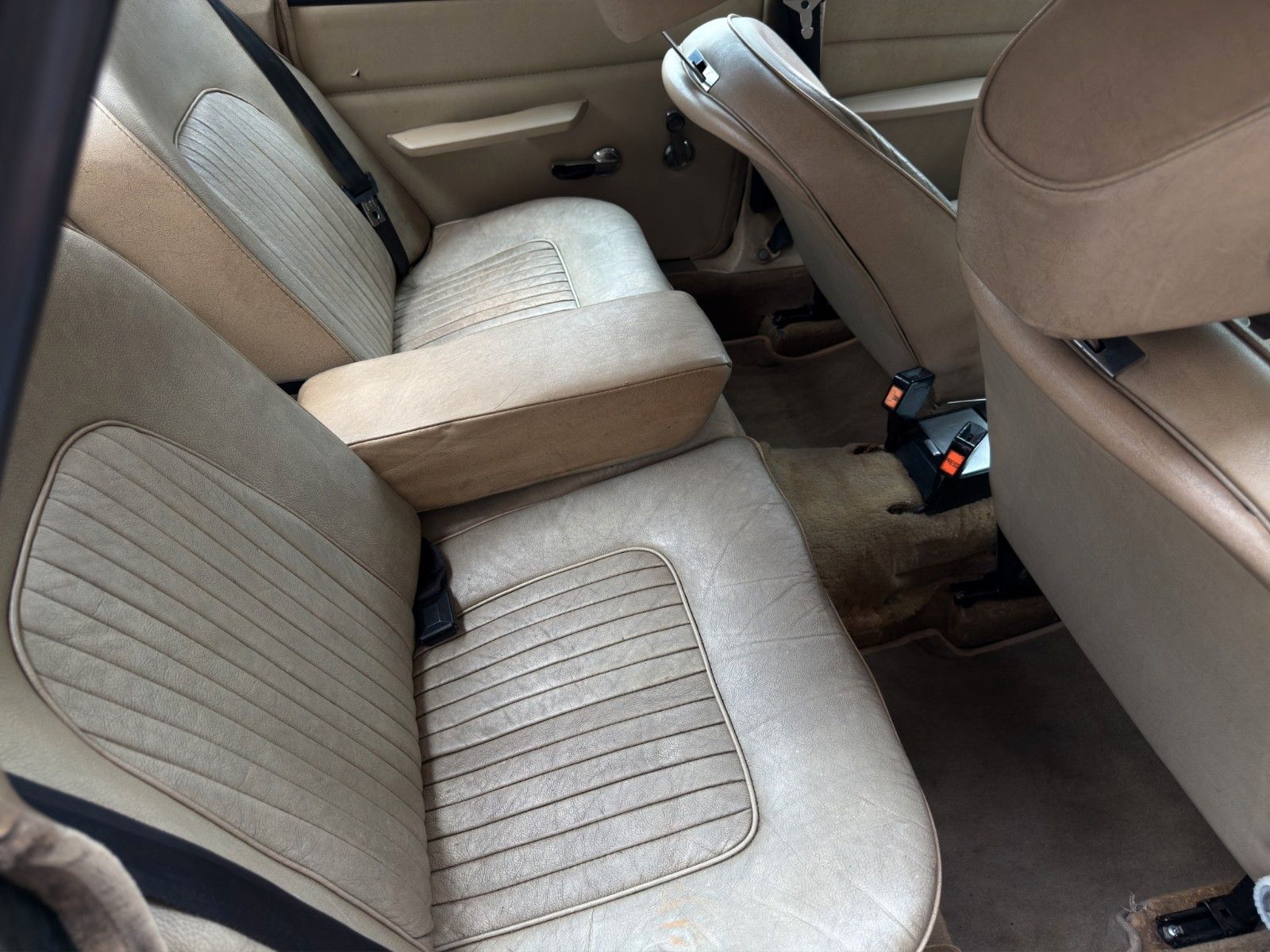 Fahrzeugabbildung Rover P6 3500 V8 LHD *43 Jahre in einer Hand*