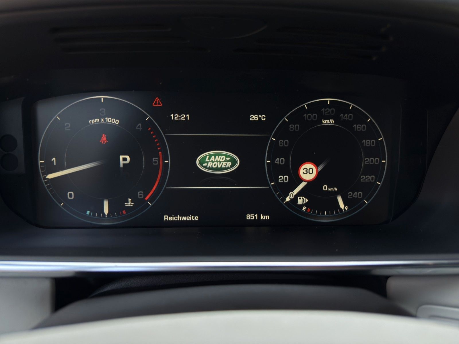 Fahrzeugabbildung Land Rover Range Rover SDV8 langer Radstand Autobiography