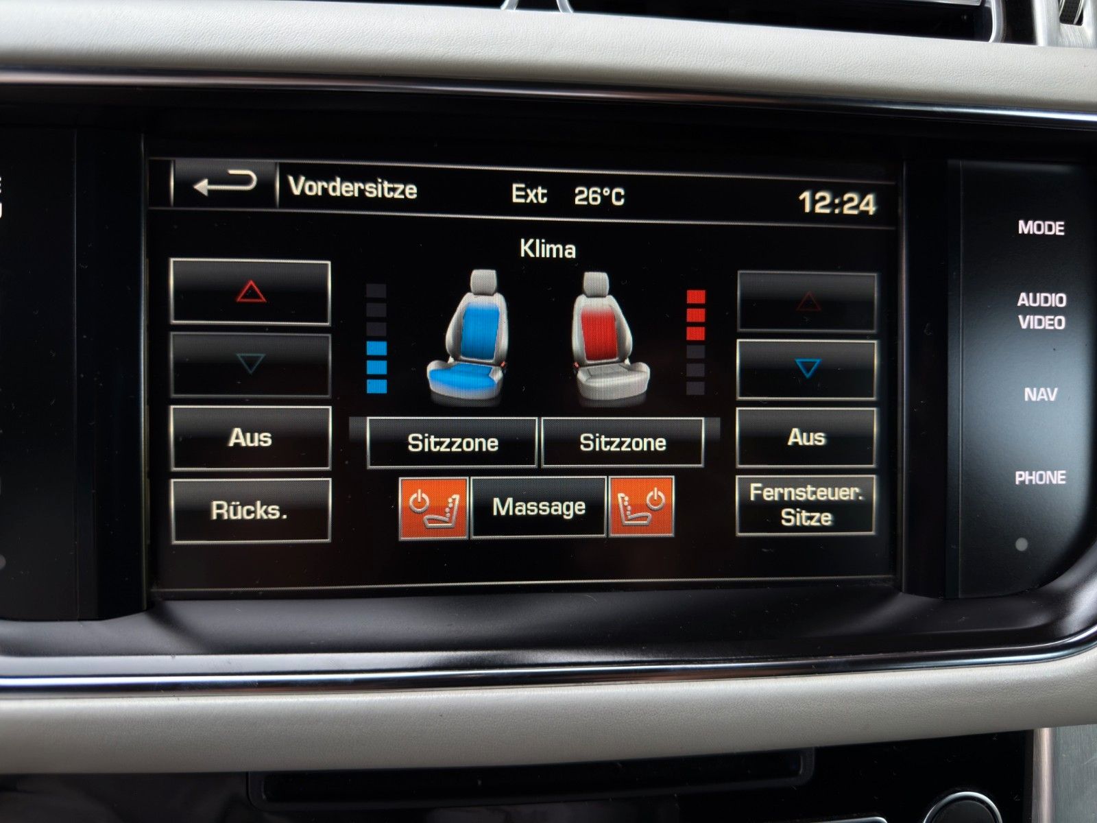 Fahrzeugabbildung Land Rover Range Rover SDV8 langer Radstand Autobiography
