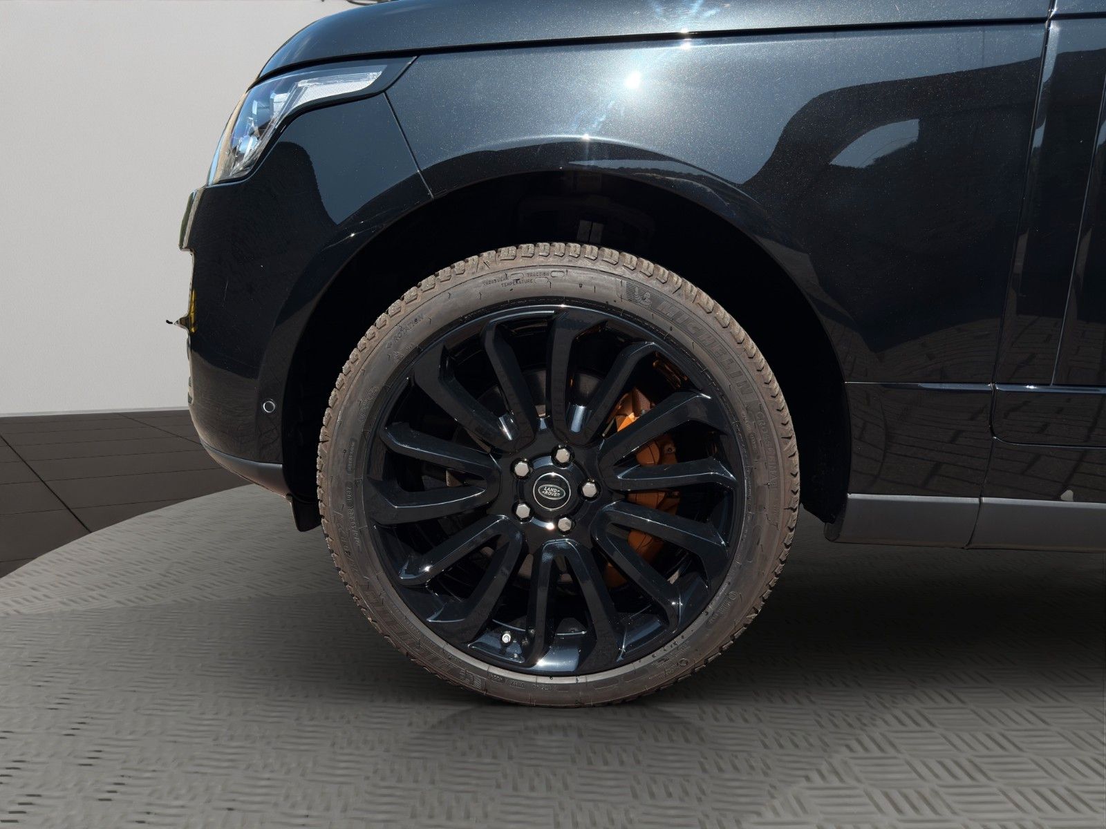 Fahrzeugabbildung Land Rover Range Rover SDV8 langer Radstand Autobiography