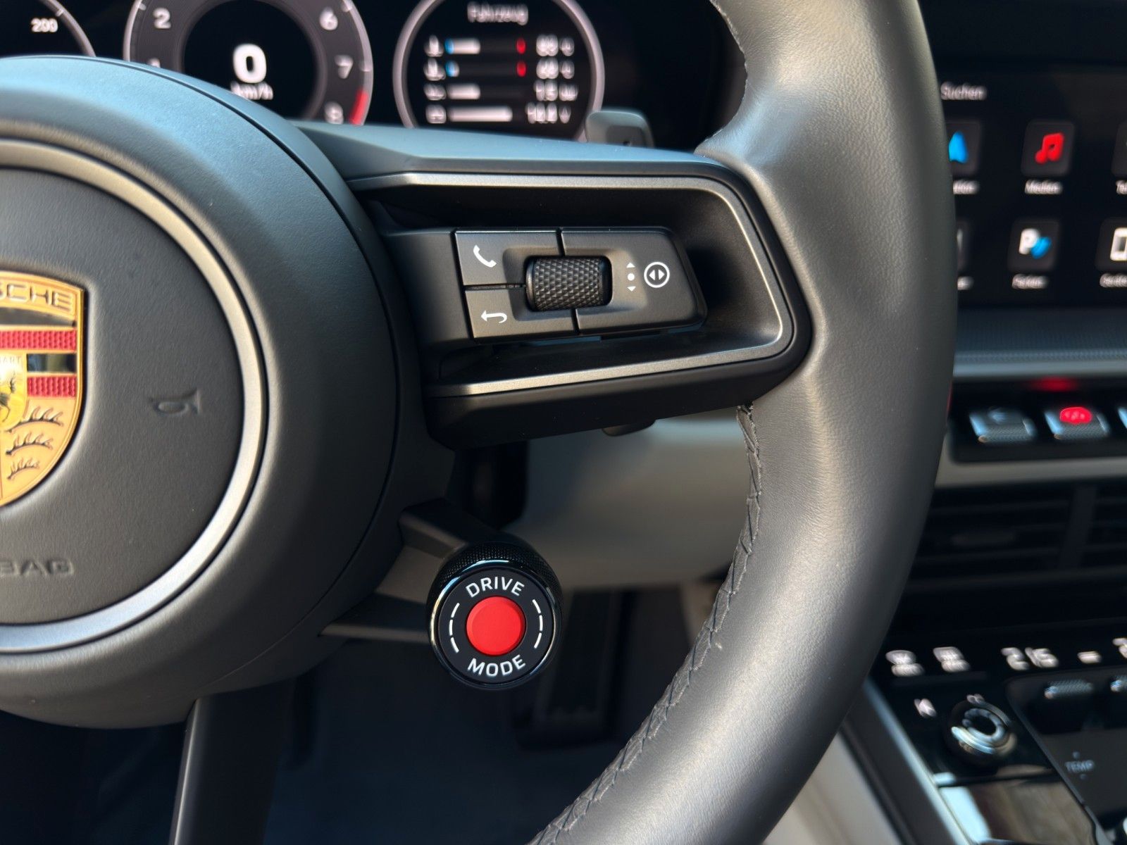 Fahrzeugabbildung Porsche 992.2 Carrera*1.Hand*Bose*Sport-AGA*Lift*
