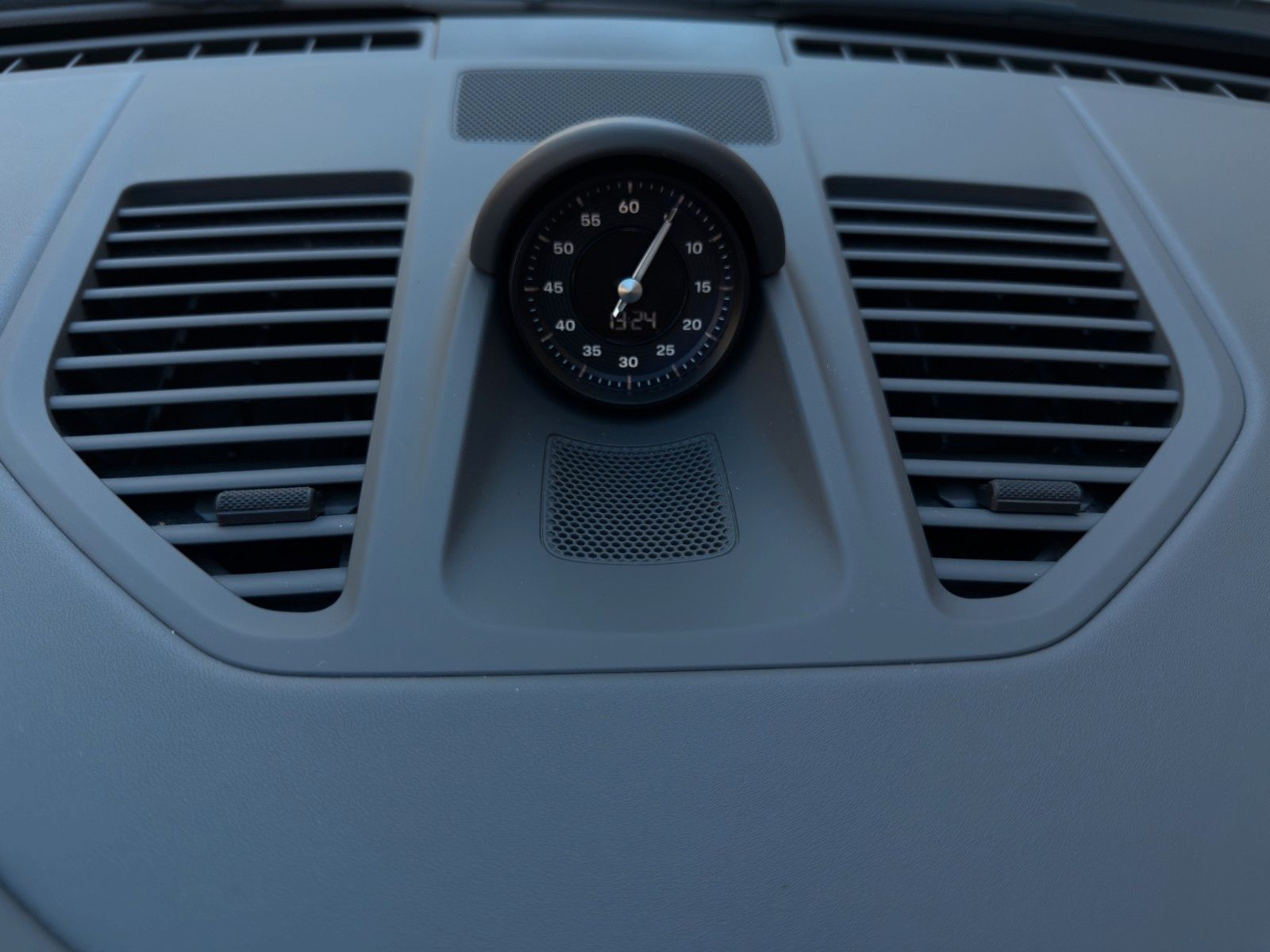 Fahrzeugabbildung Porsche 992.2 Carrera*1.Hand*Bose*Sport-AGA*Lift*