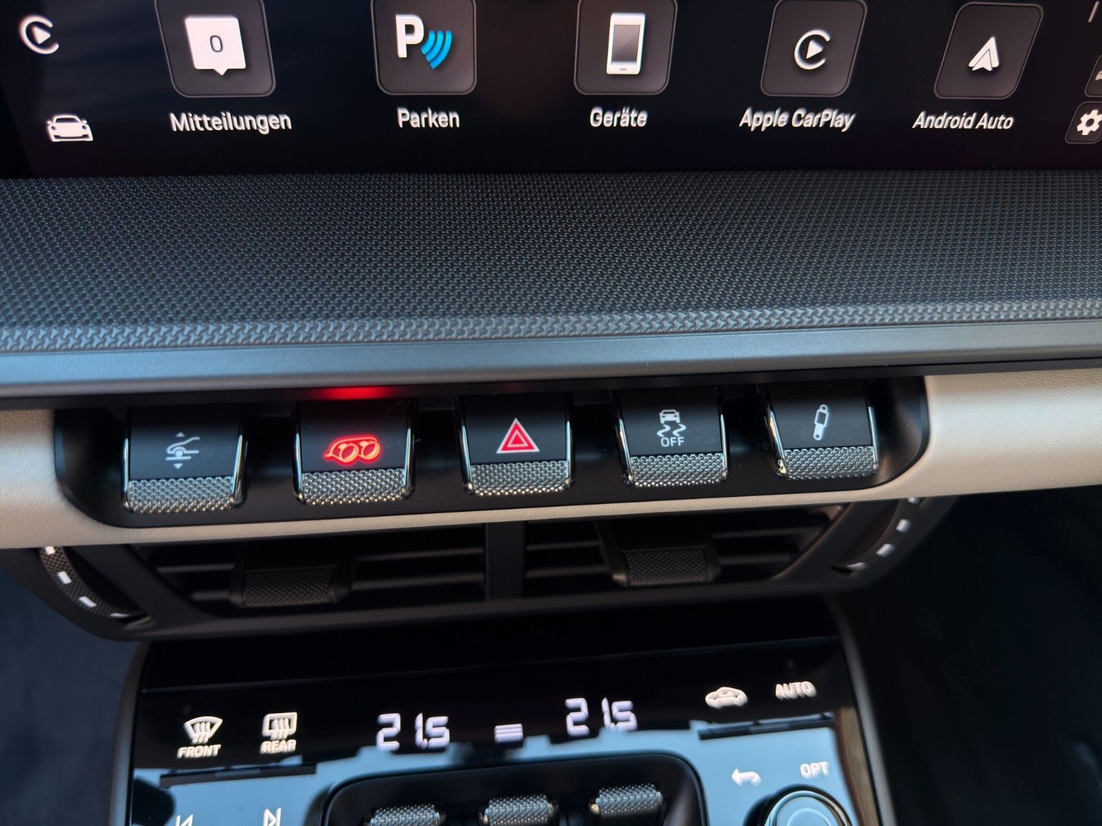 Fahrzeugabbildung Porsche 992.2 Carrera*1.Hand*Bose*Sport-AGA*Lift*