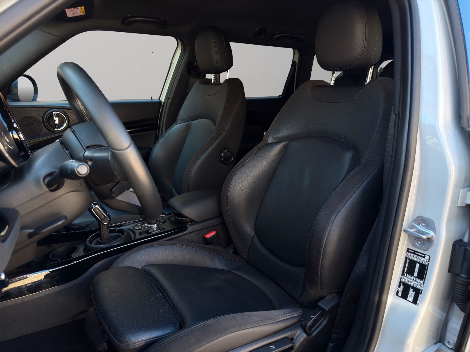 Fahrzeugabbildung MINI Cooper Clubman