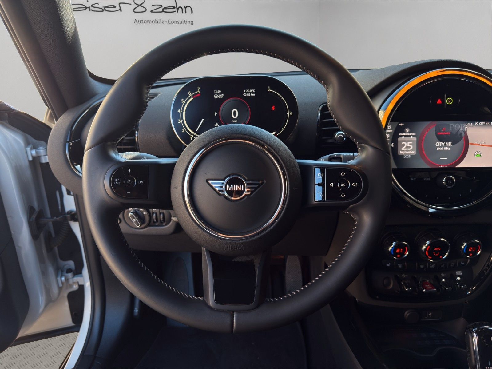 Fahrzeugabbildung MINI Cooper Clubman